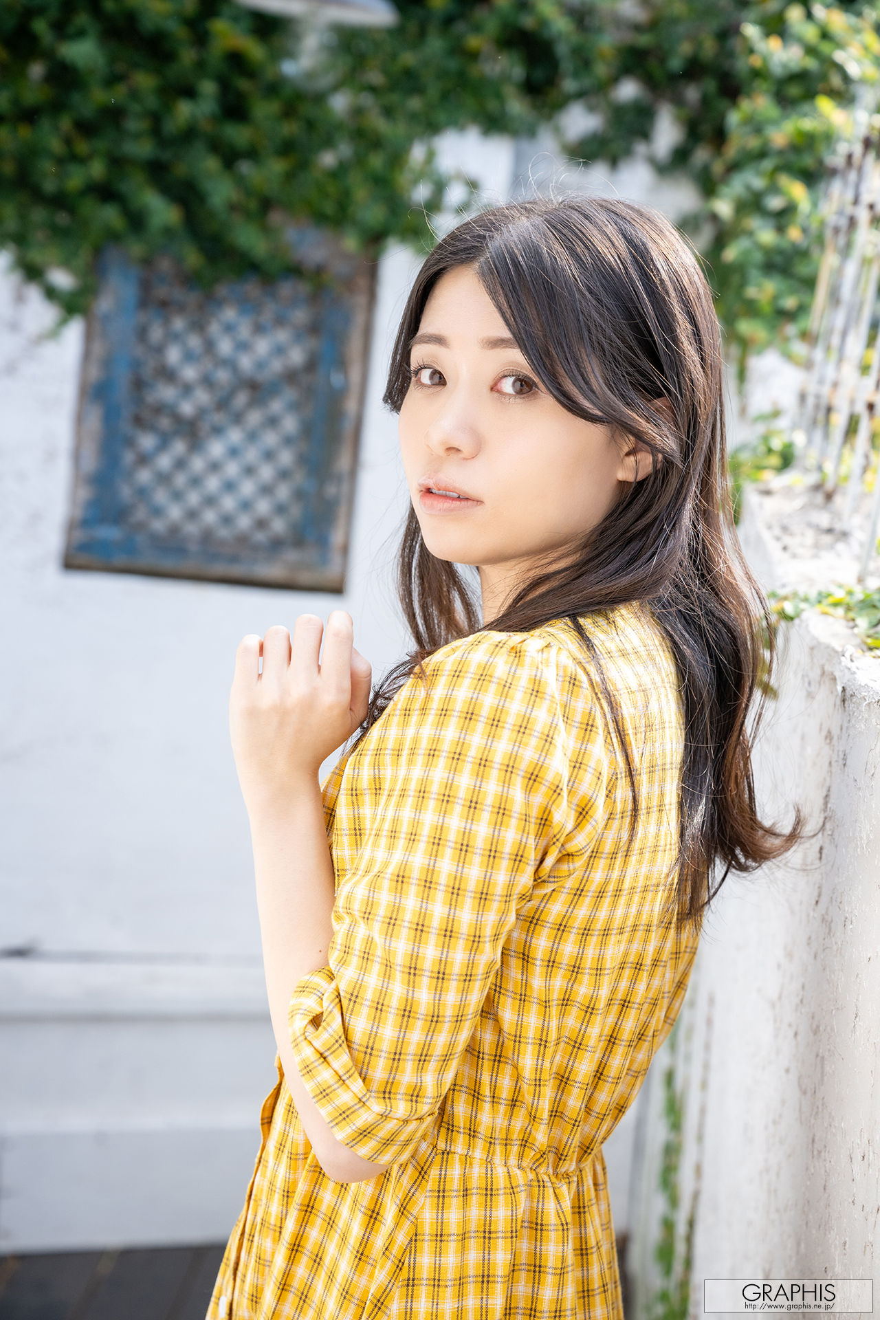 [Graphis Gals] NO.553 Hamabe Shiho 浜辺栞帆 SPLENDID!/(53P)