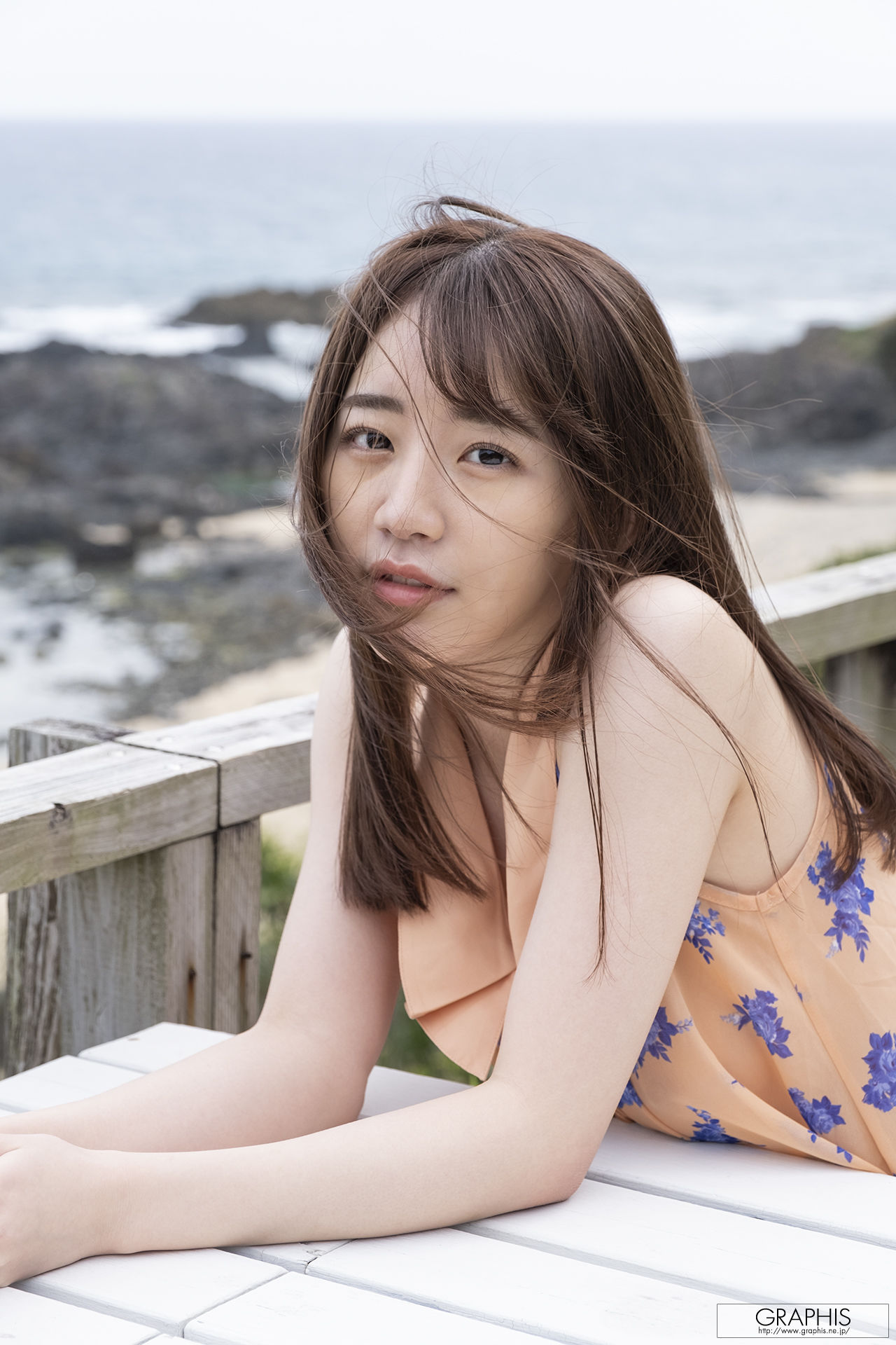 [Graphis Gals] NO.554 Mirei Uno 宇野みれい Curvaceous!/(63P)