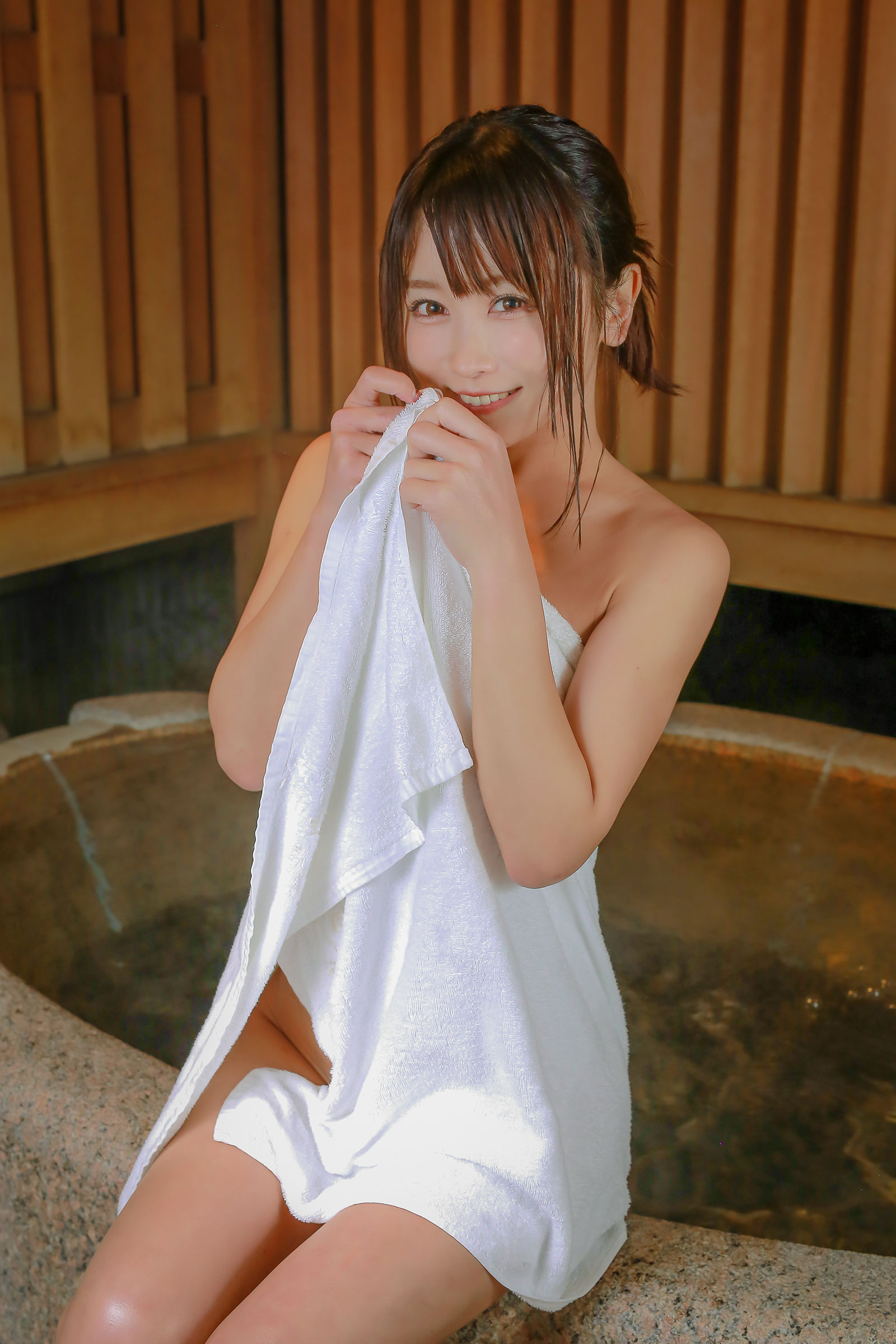 いくみ – (193iKkyu3) - Ikumi いくみ Ikumi to Onsen いくみと温泉/(202P)