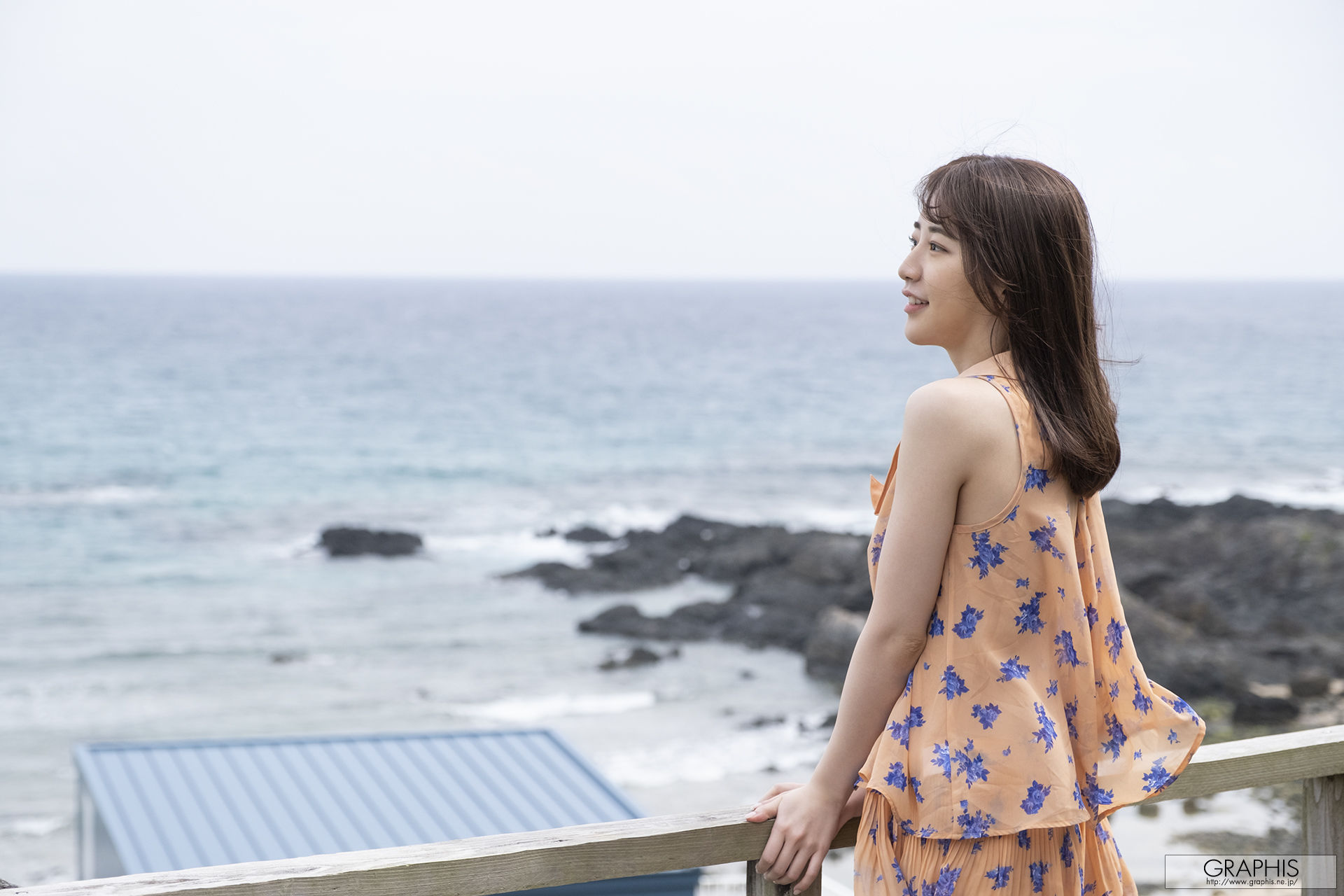 [Graphis Gals] NO.554 Mirei Uno 宇野みれい Curvaceous!/(63P)