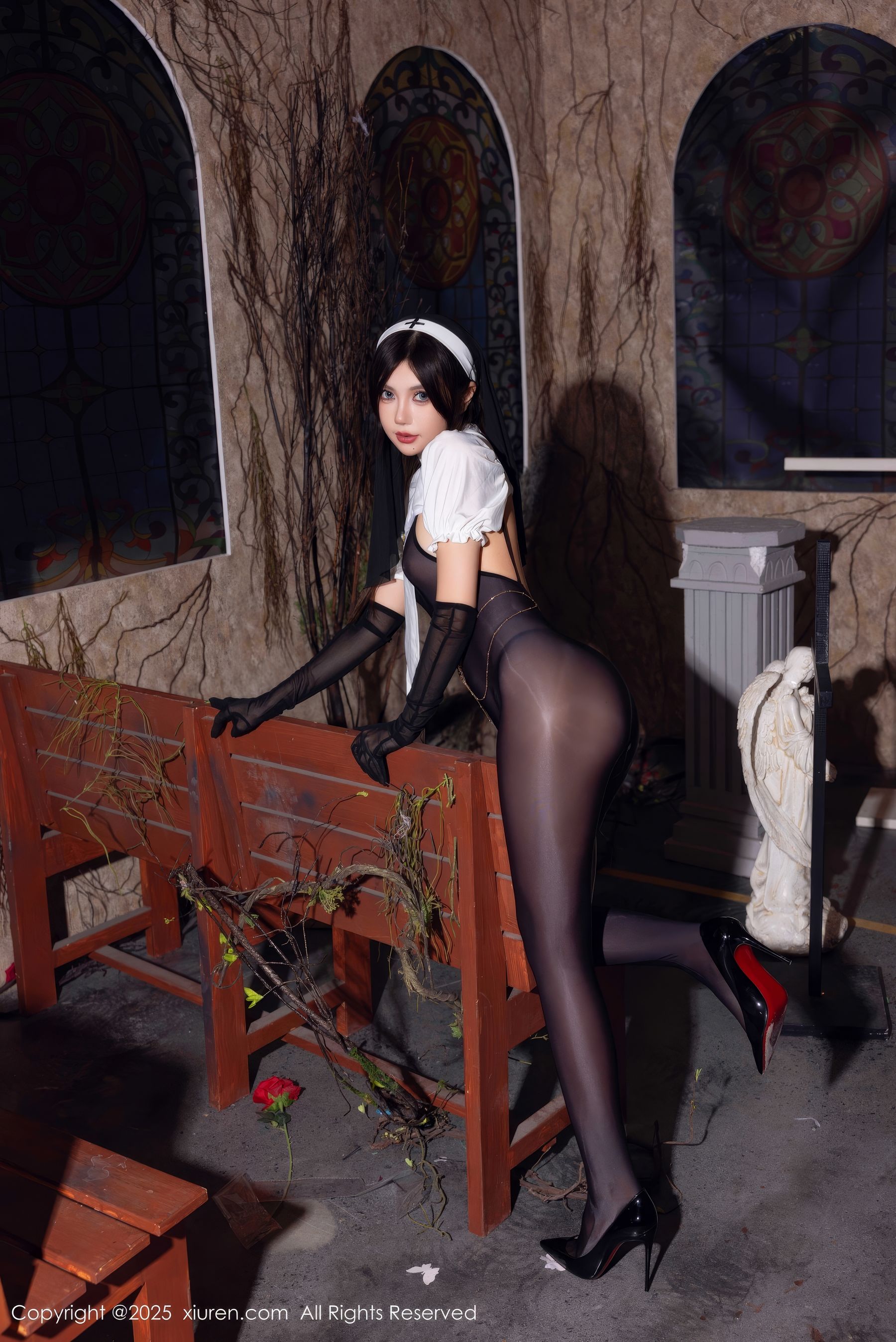 [秀人XiuRen] 2025.01.17 No.9774 绮里嘉ula/(79P)