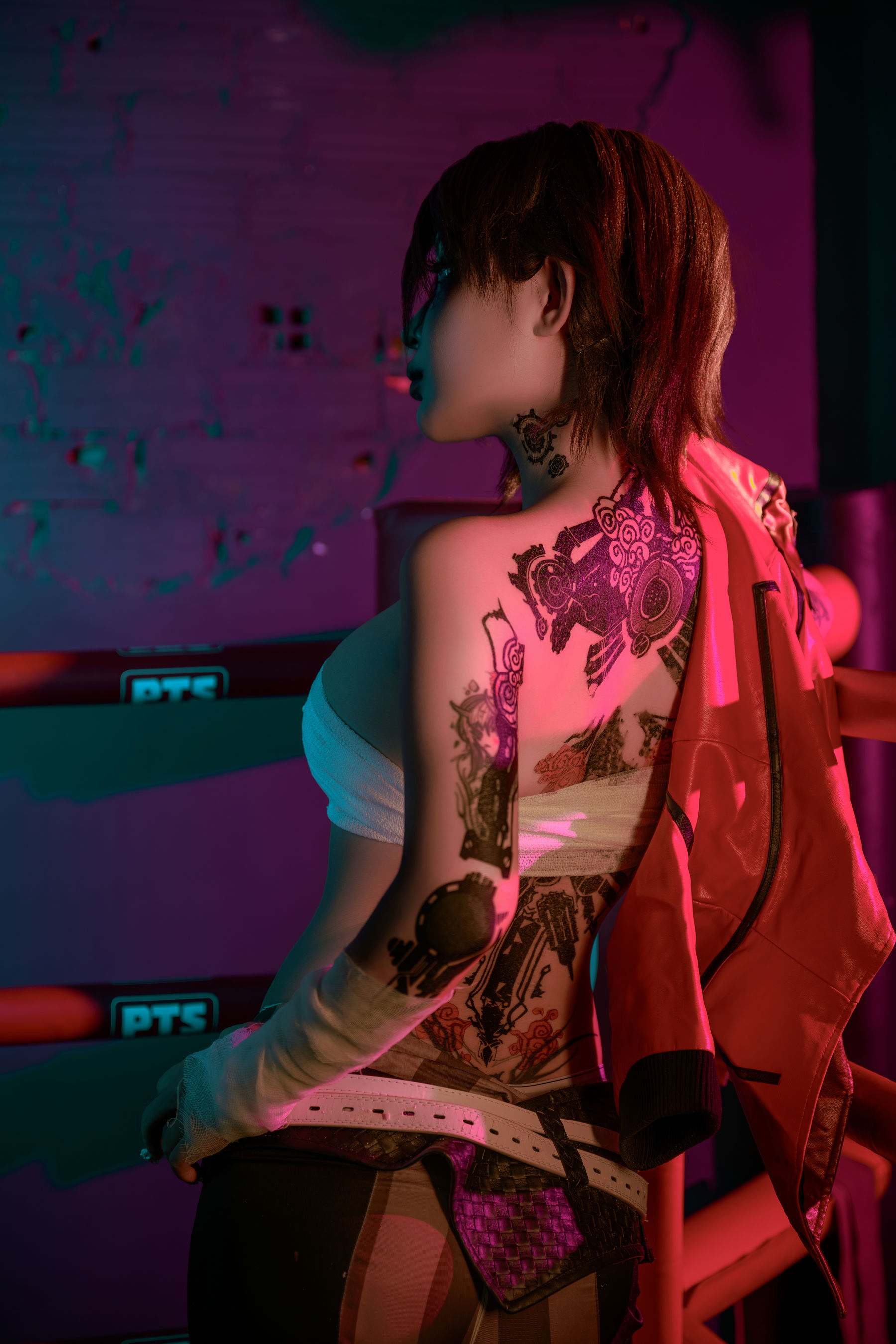 Umeko J - Vi/(69P)