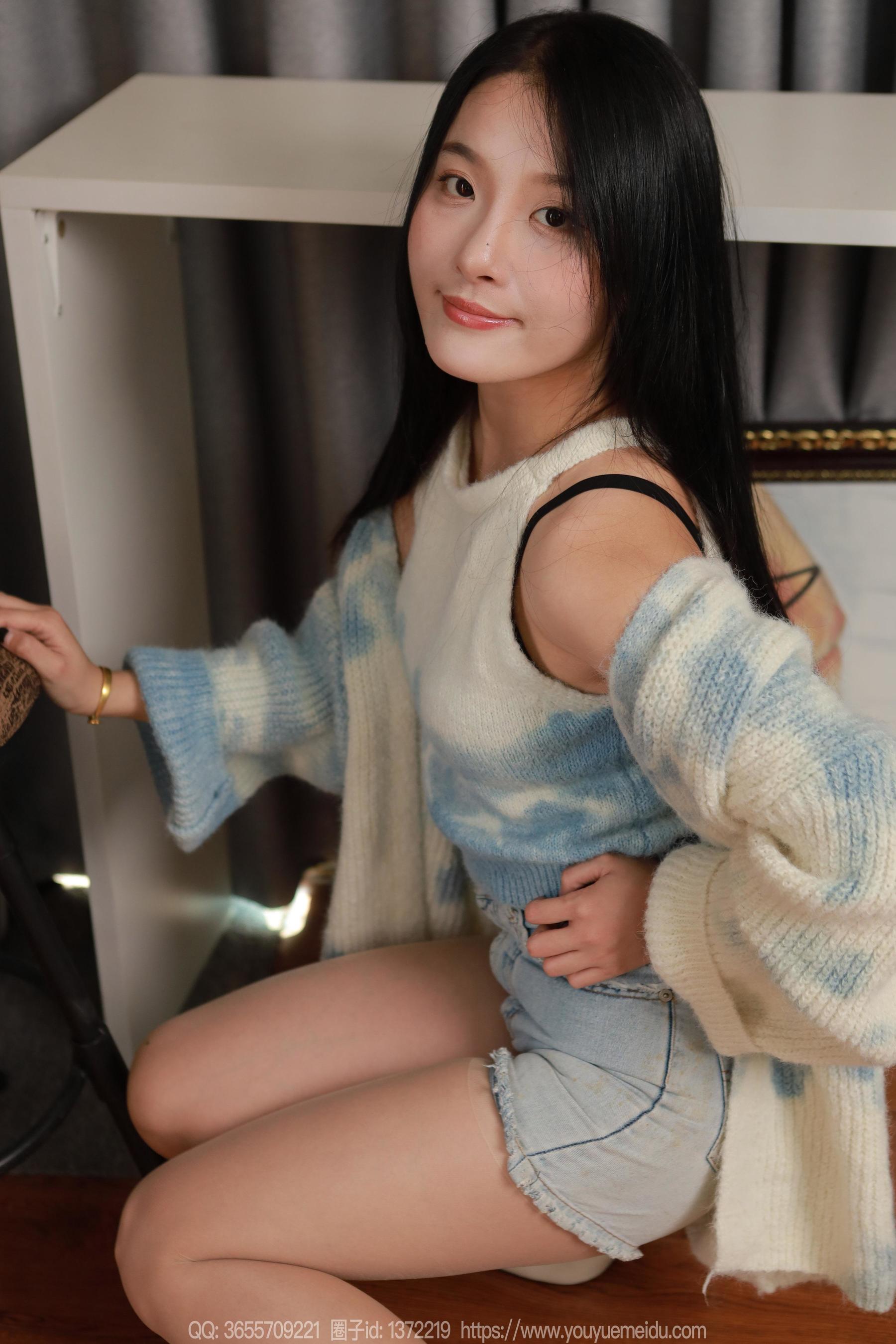 IESS异思趣向 - 模特： 婉萍 《蓝白毛衣（上）》/(90P)