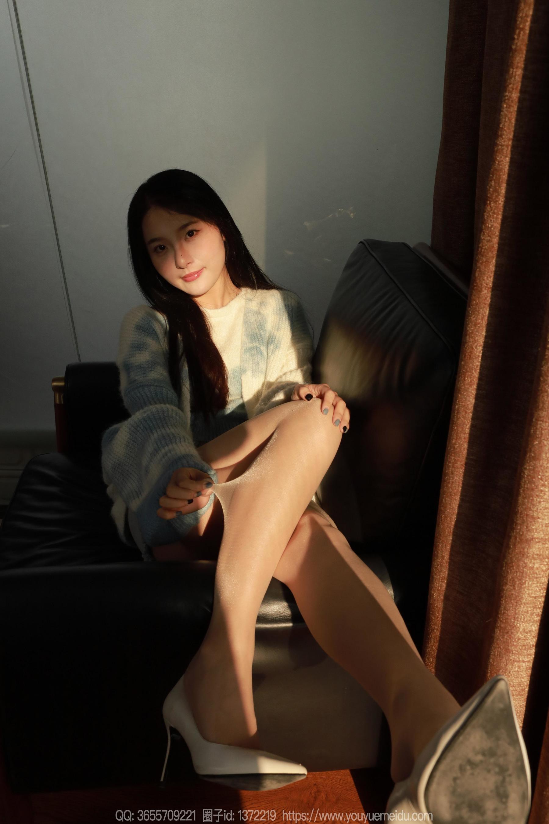 IESS异思趣向 - 模特： 婉萍 《蓝色毛衣（下）》/(89P)