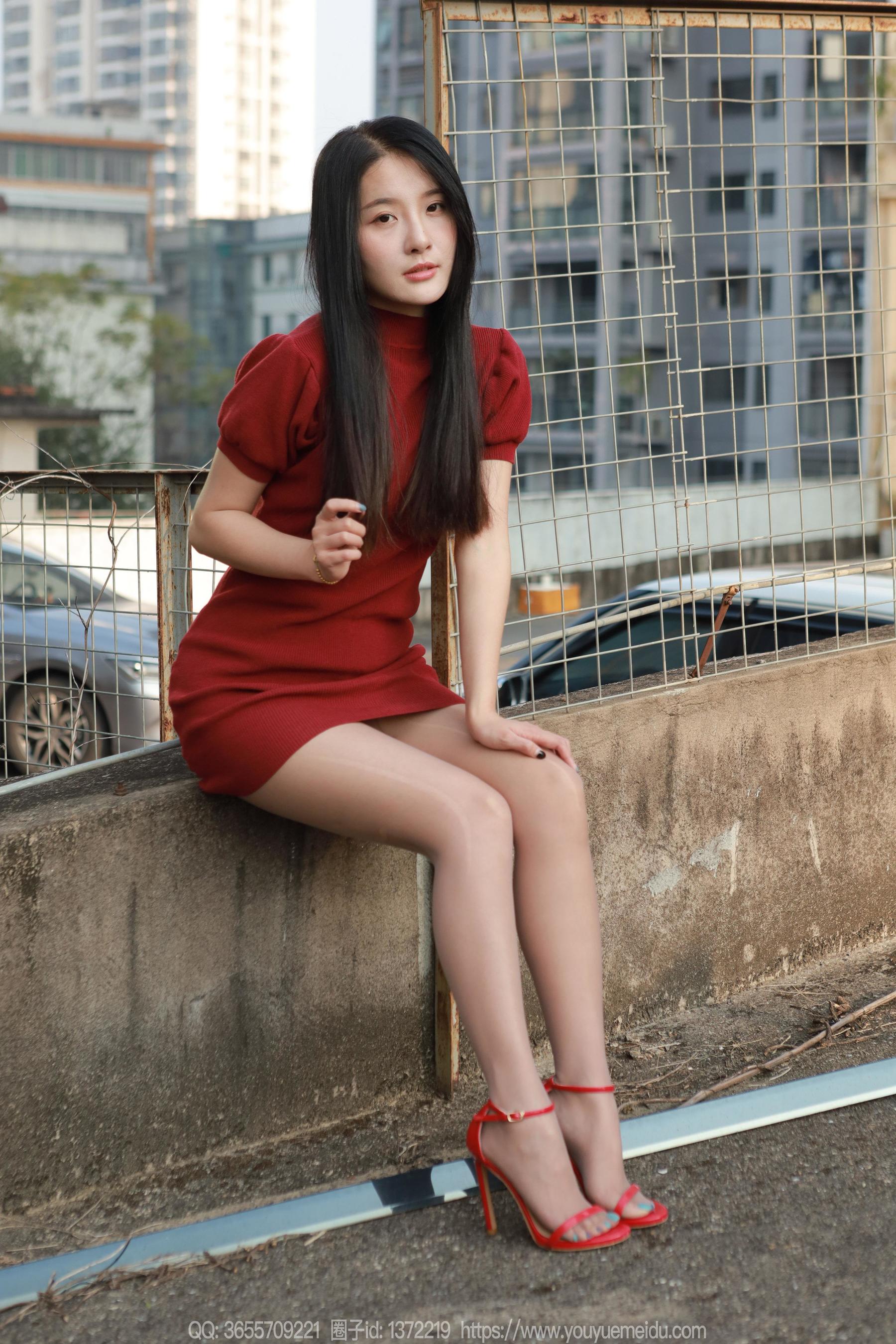 IESS异思趣向 - 模特： 婉萍 《西红柿（上）》/(85P)