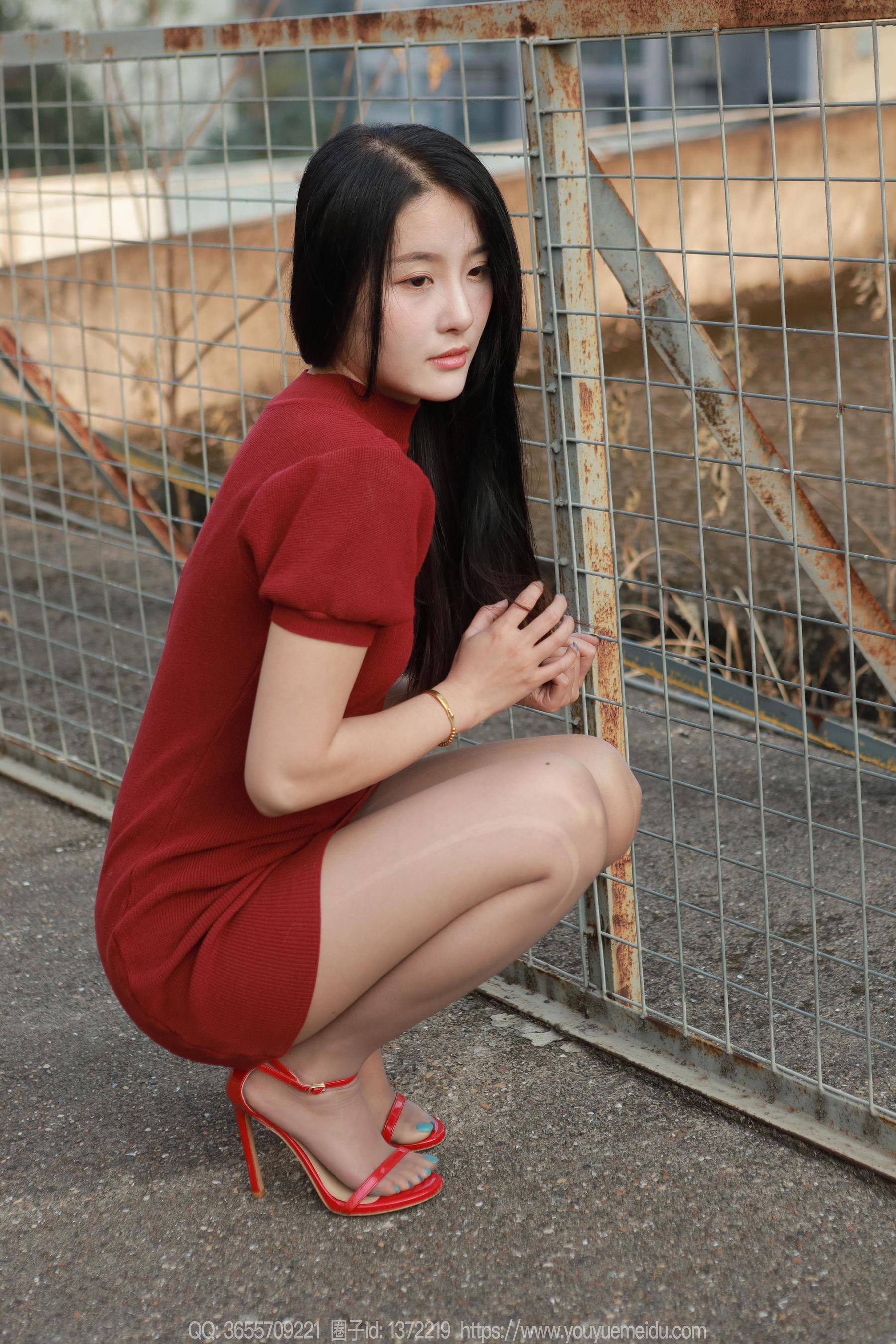 IESS异思趣向 - 模特： 婉萍 《西红柿（上）》/(85P)