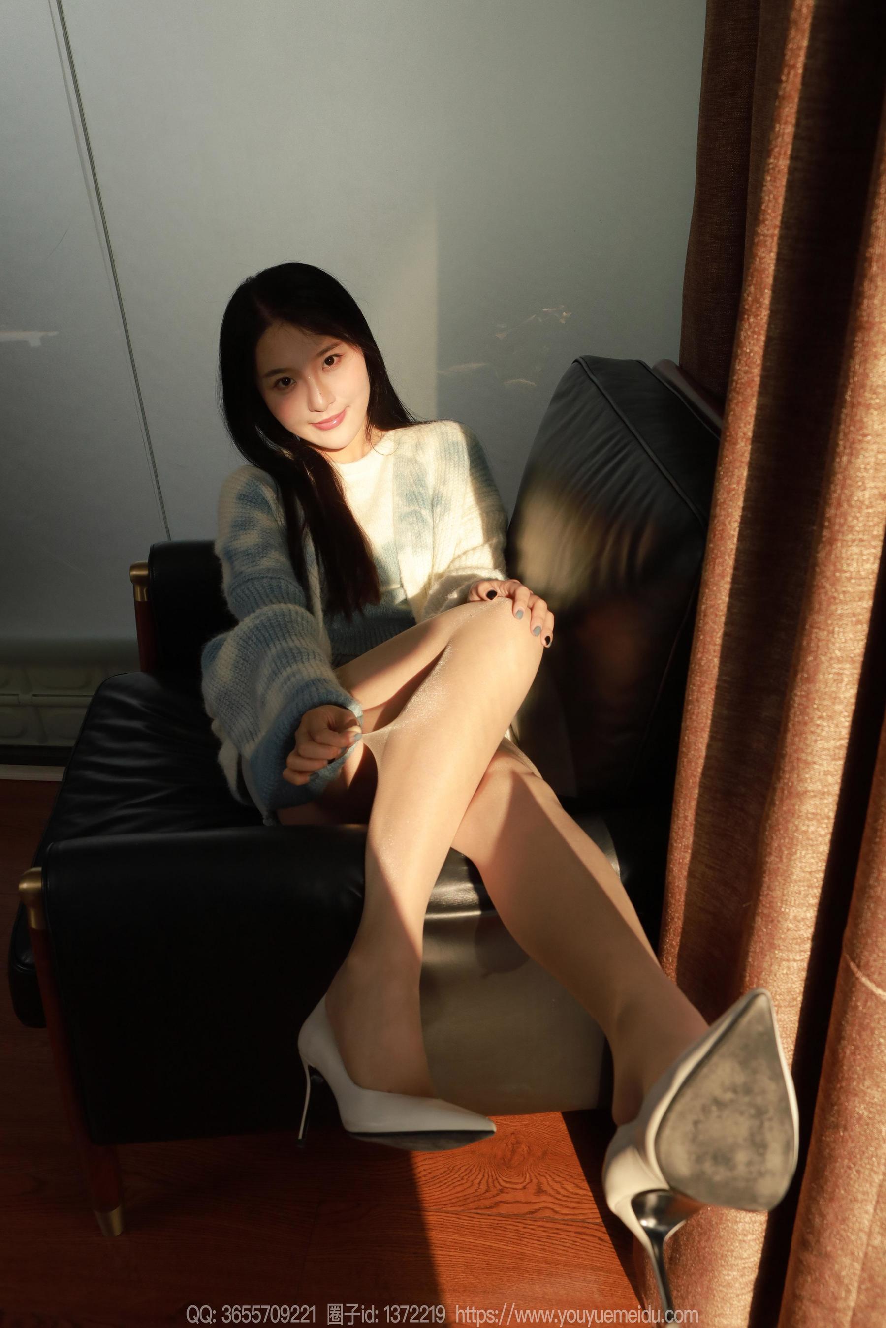 IESS异思趣向 - 模特： 婉萍 《蓝色毛衣（下）》/(89P)