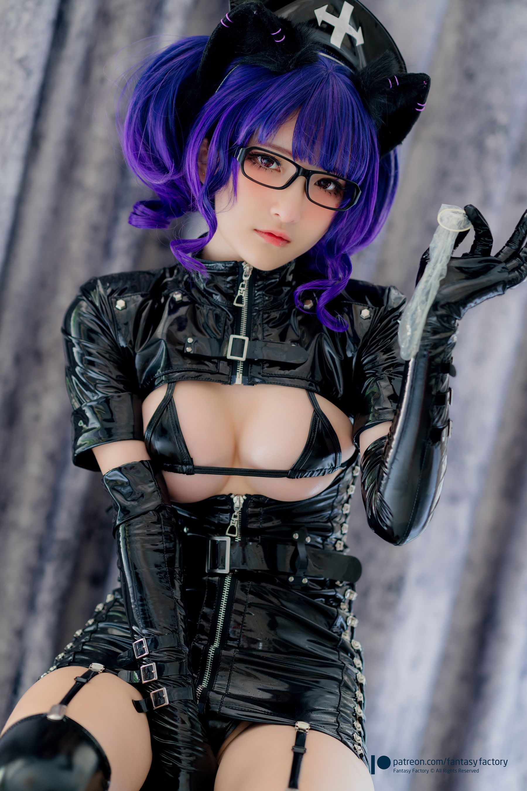 [Fantasy Factory] 小丁 Cosplay写真 - 护士暗黑/(59P)