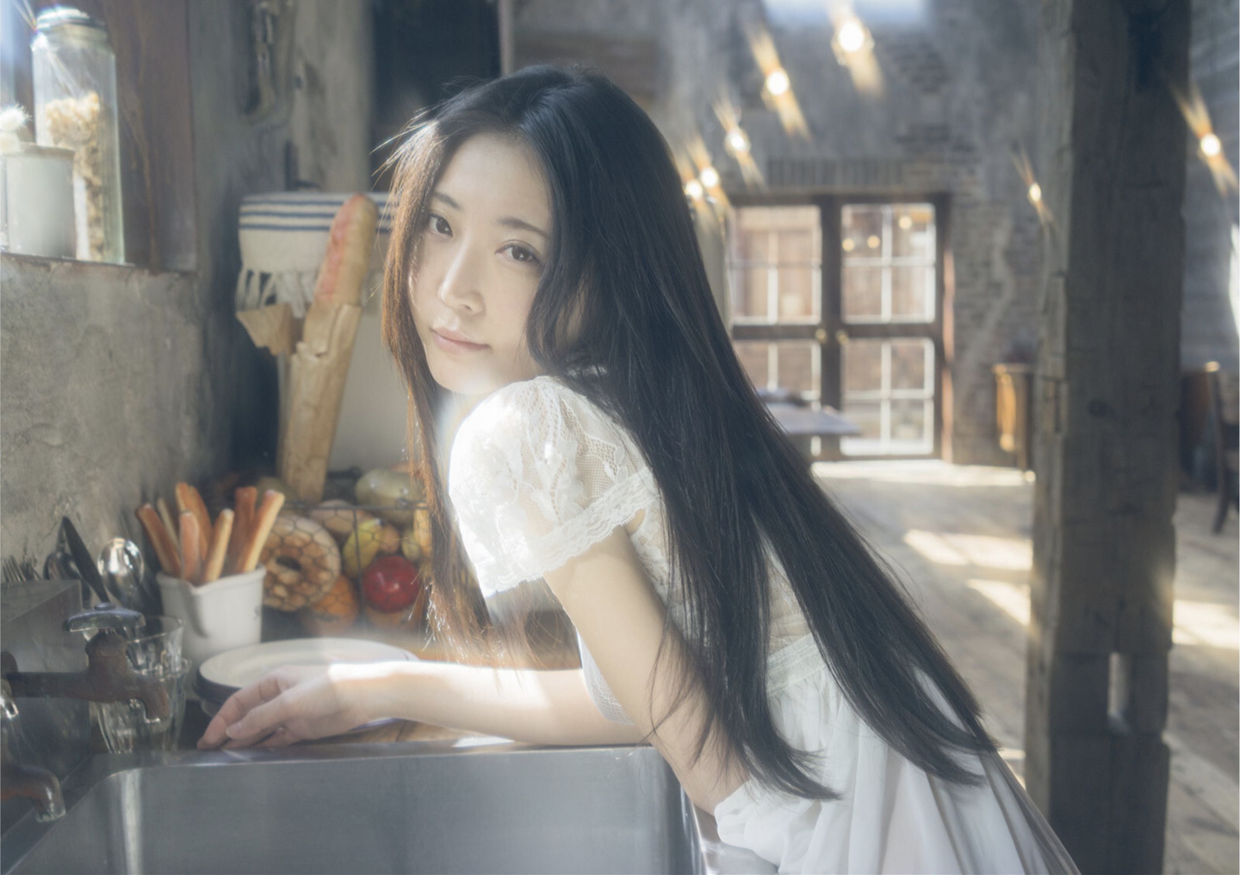 七菜乃 - Brilliant Light/(58P)