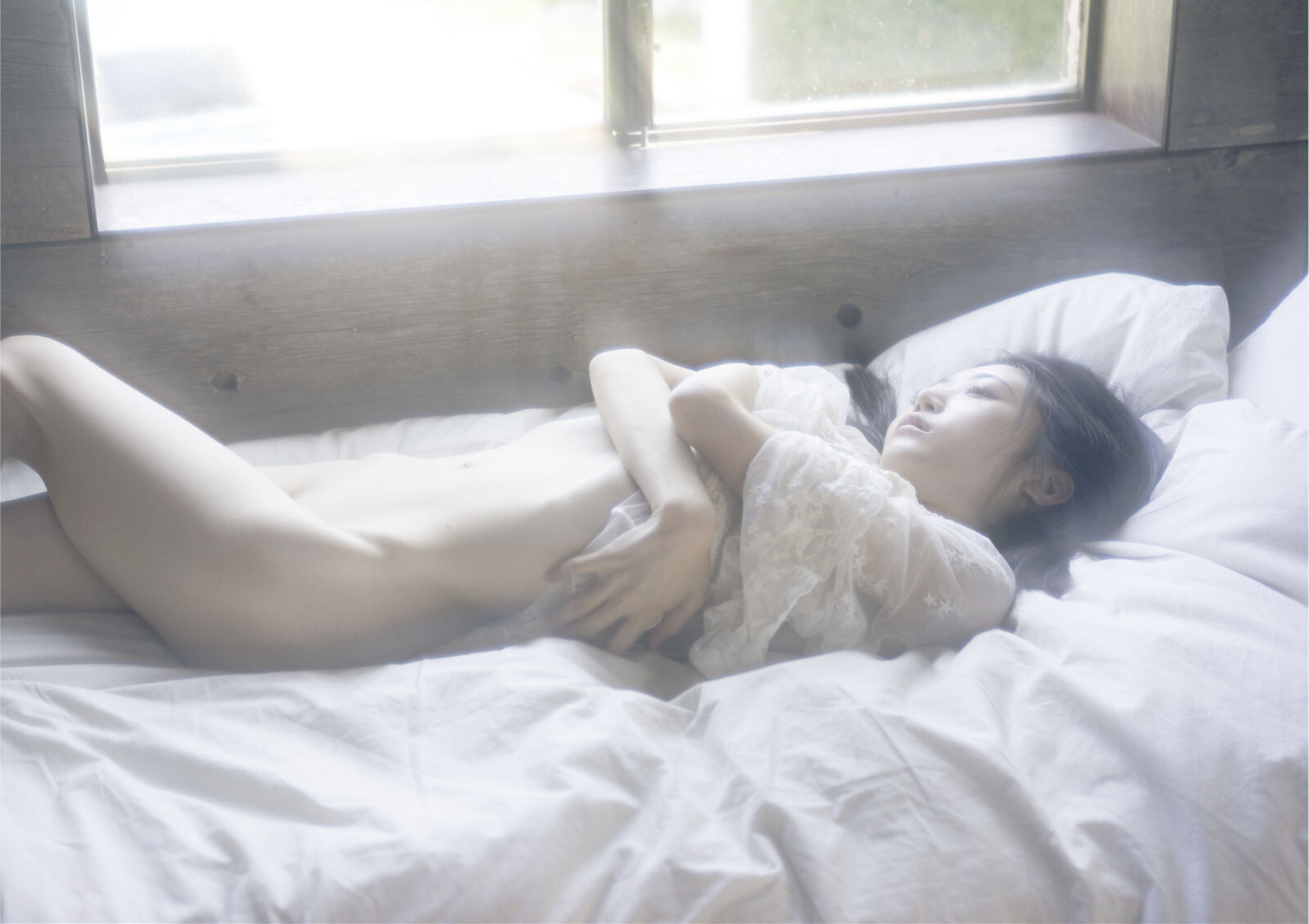 七菜乃 - Brilliant Light/(58P)