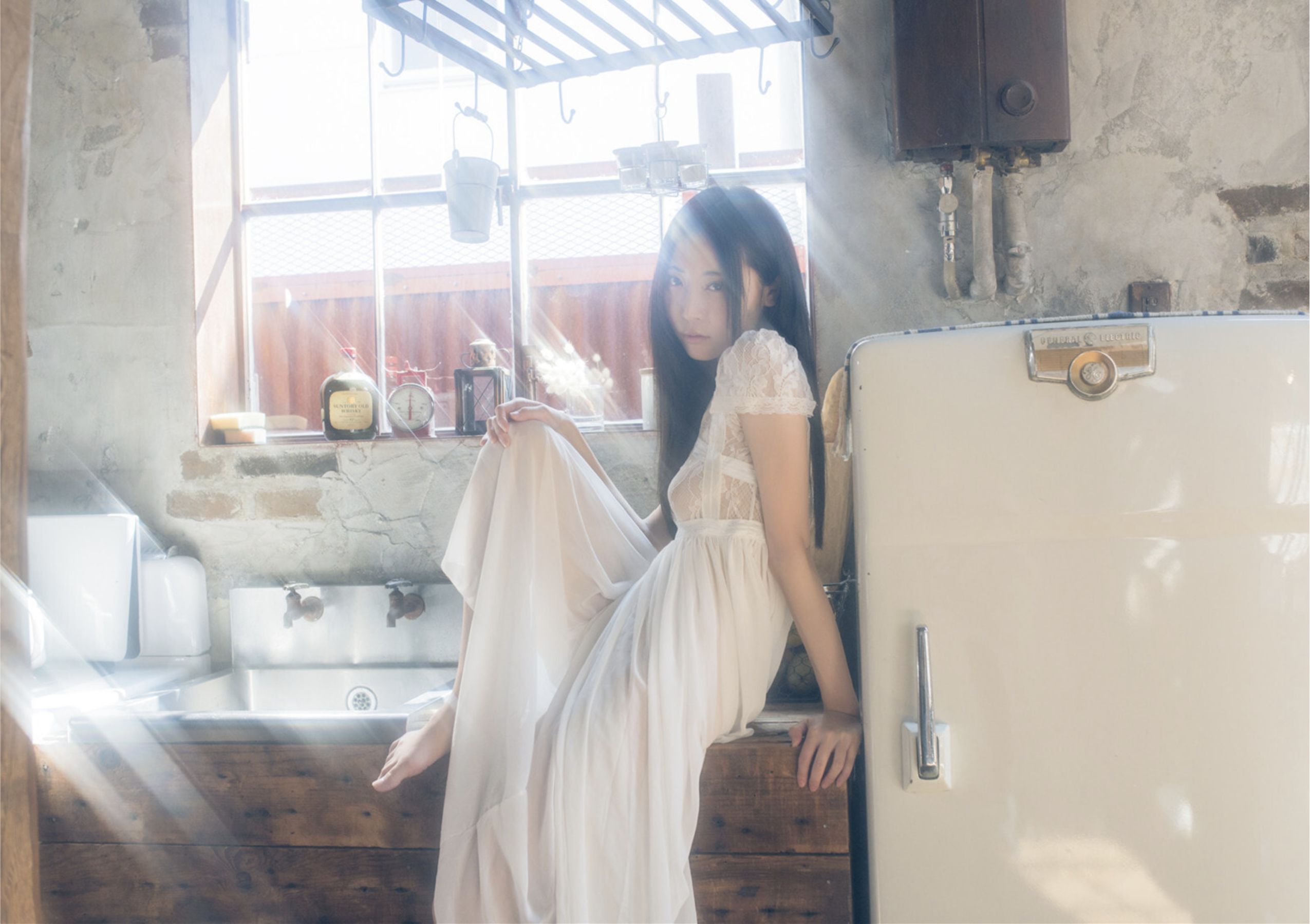 七菜乃 - Brilliant Light/(58P)