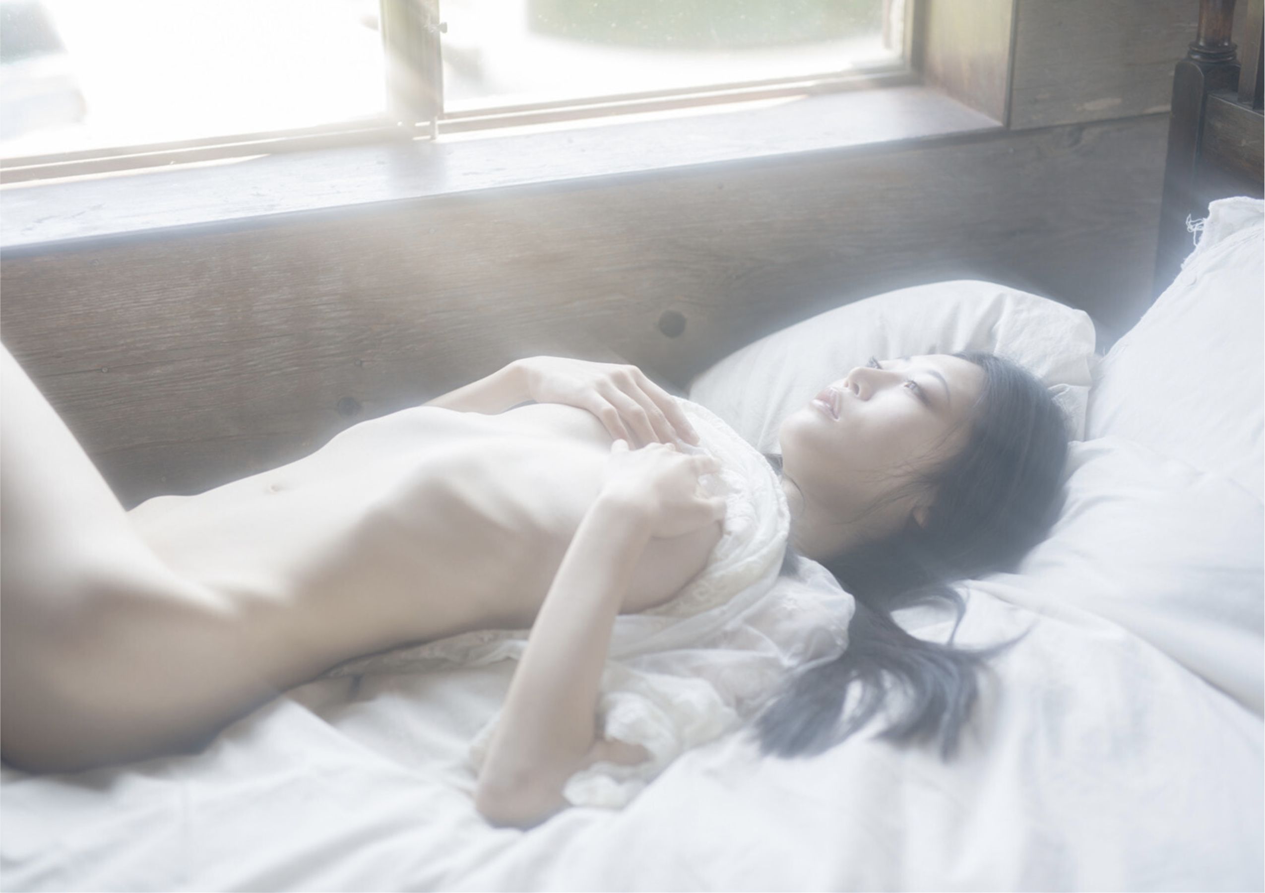 七菜乃 - Brilliant Light/(58P)