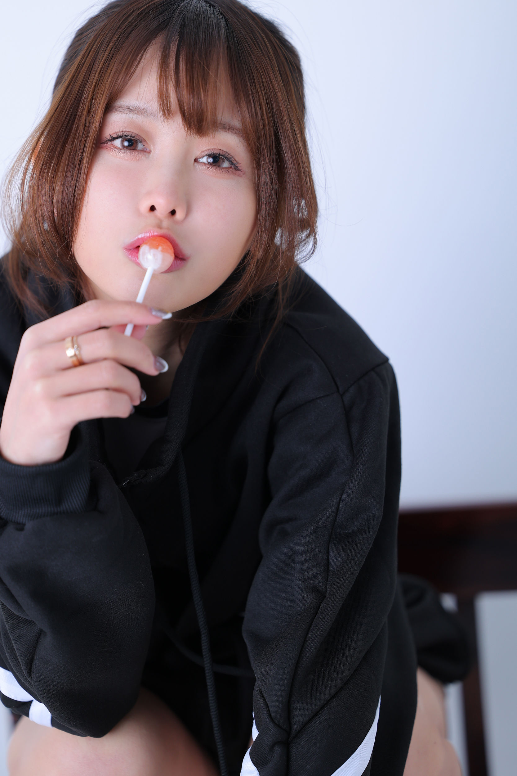 いくみ – (193iKkyu3) [Fantia] 2021年01月 もうちょっとごろごろニット/(11P)