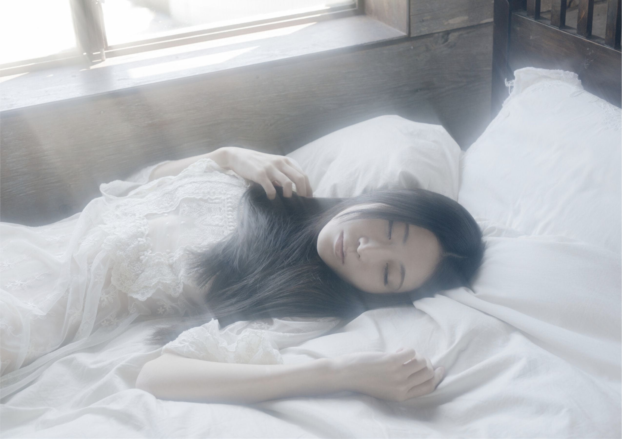 七菜乃 - Brilliant Light/(58P)