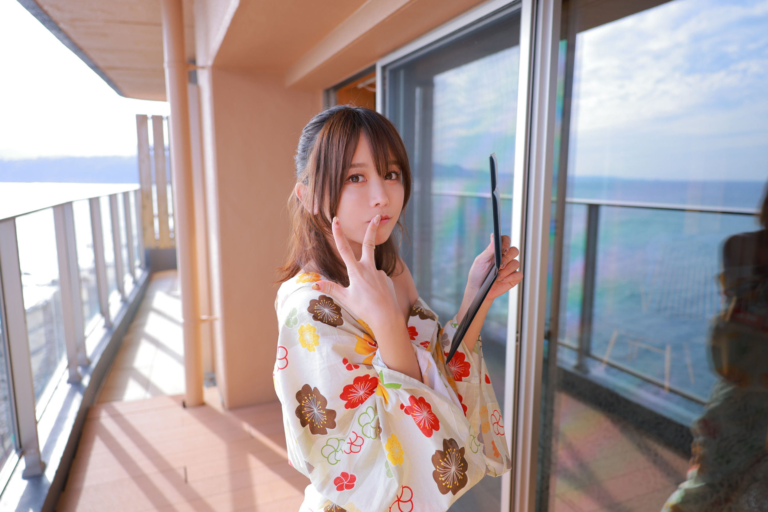 いくみ – (193iKkyu3) [Fantia] 2021年01月 いくみと温泉/(12P)