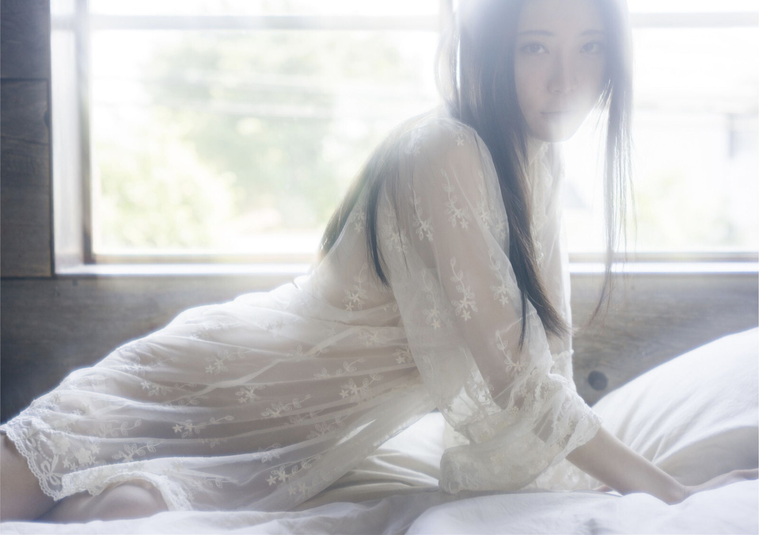 七菜乃 - Brilliant Light/(58P)