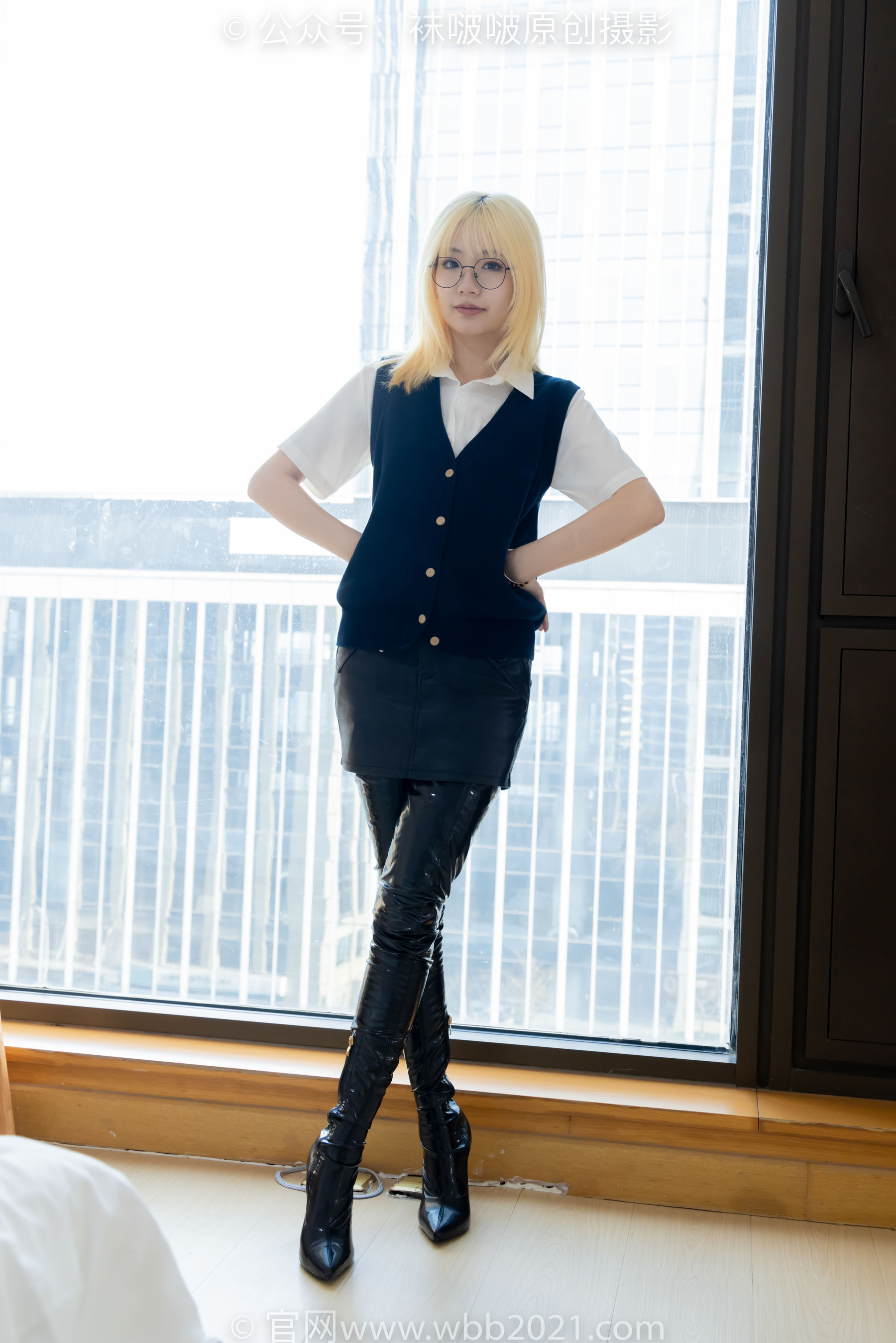 BoBoSocks袜啵啵 No.507 小甜豆 高跟长靴、薄黑丝、皮衣外套、ol风/(140P)