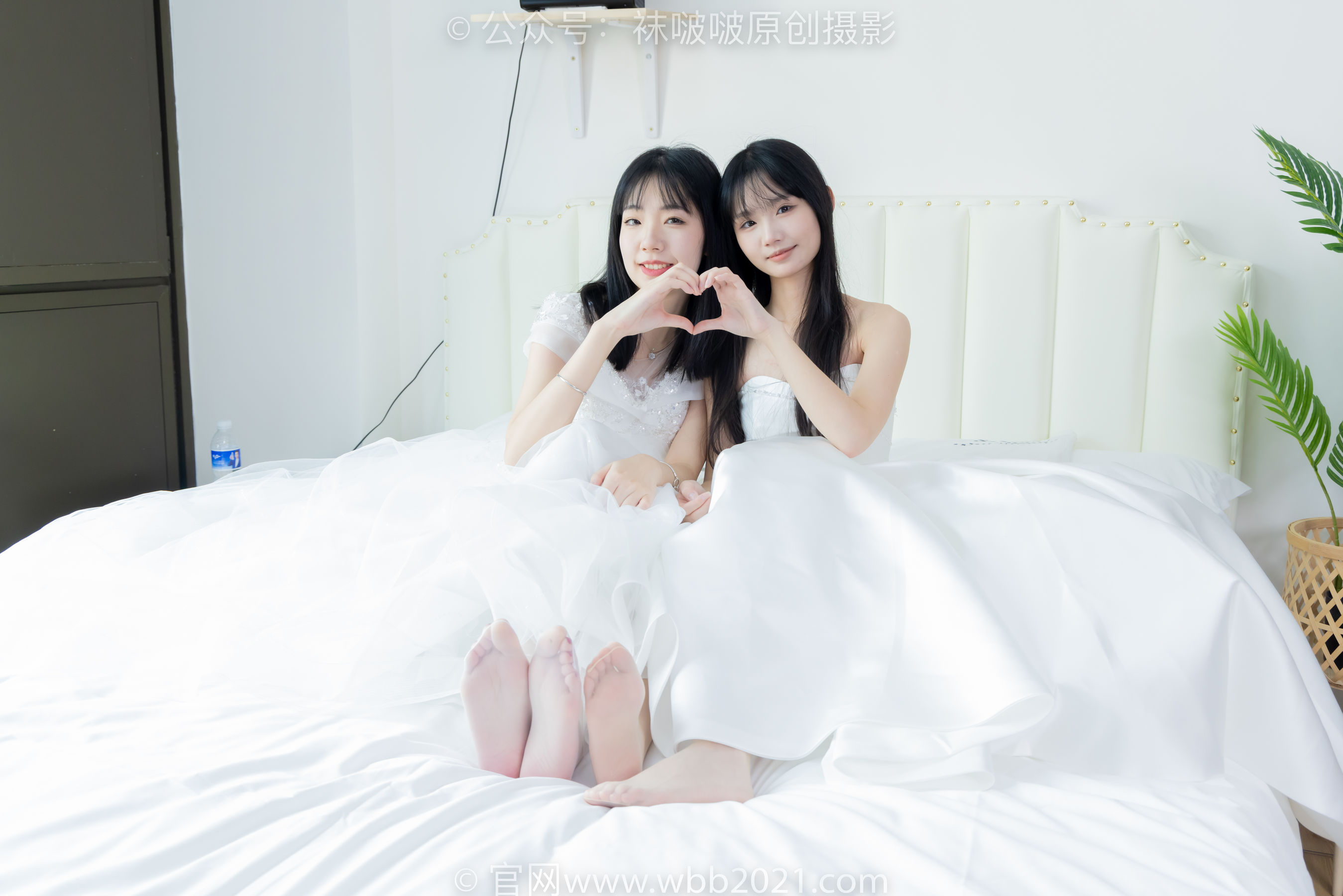 BoBoSocks袜啵啵 No.510 小甜豆&甜甜圈 - 两双高跟鞋、薄肉丝、薄白丝、婚纱主题、互相帮对方腿脚涂抹/(172P)