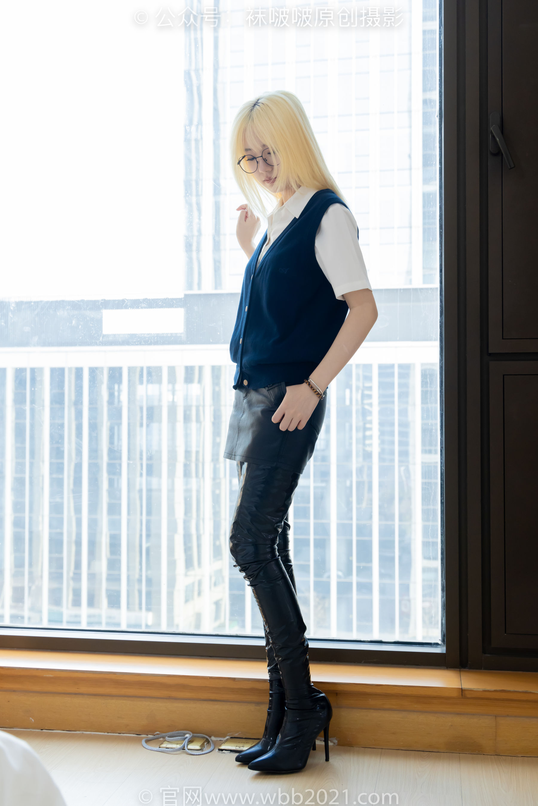 BoBoSocks袜啵啵 No.507 小甜豆 高跟长靴、薄黑丝、皮衣外套、ol风/(140P)