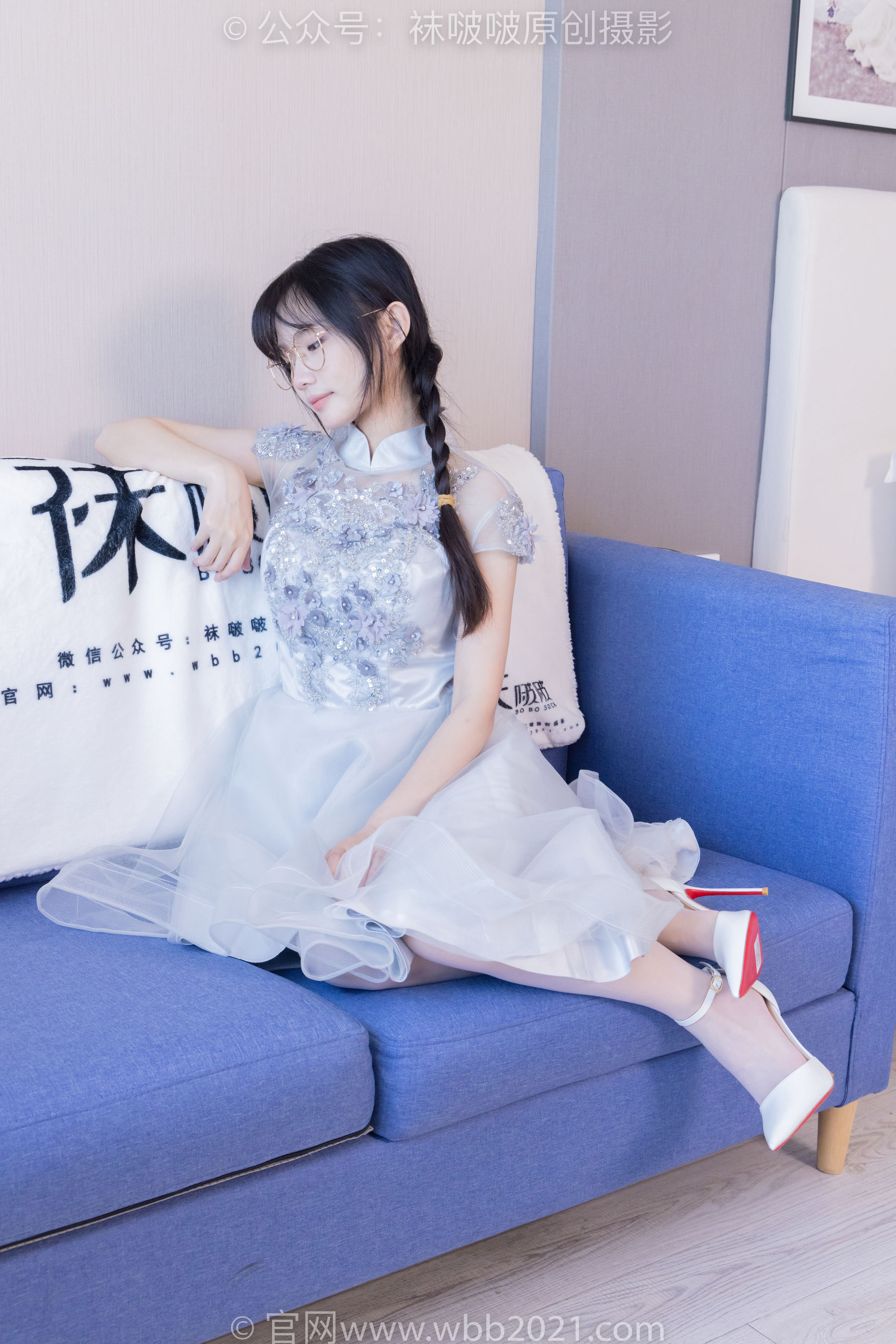 BoBoSocks袜啵啵 No.512 甜甜圈 - 高跟鞋、油亮薄白丝、袜踩奶油蛋糕剧情/(143P)