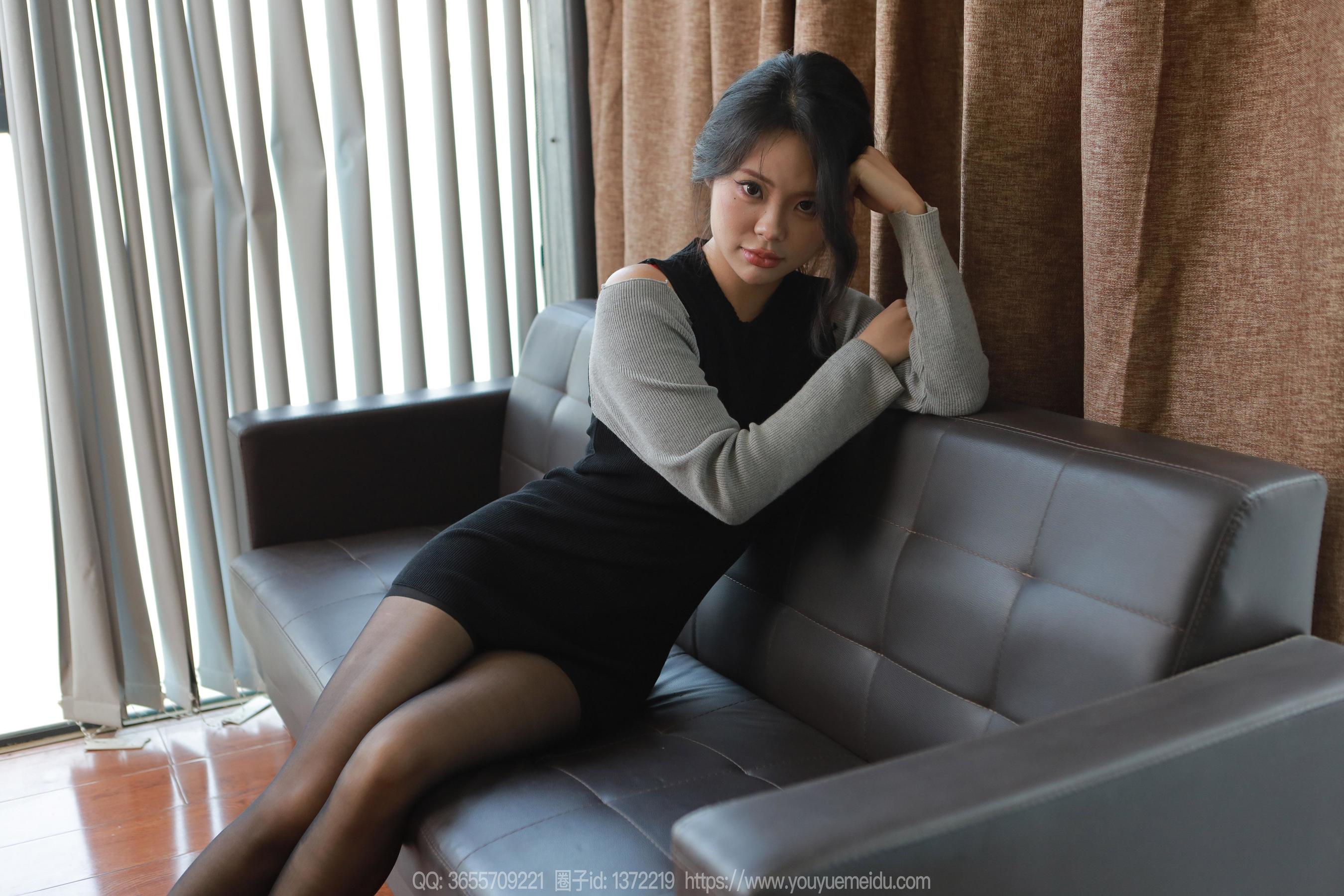 IESS异思趣向 - 模特： 兔兔 《可爱脚丫》/(80P)