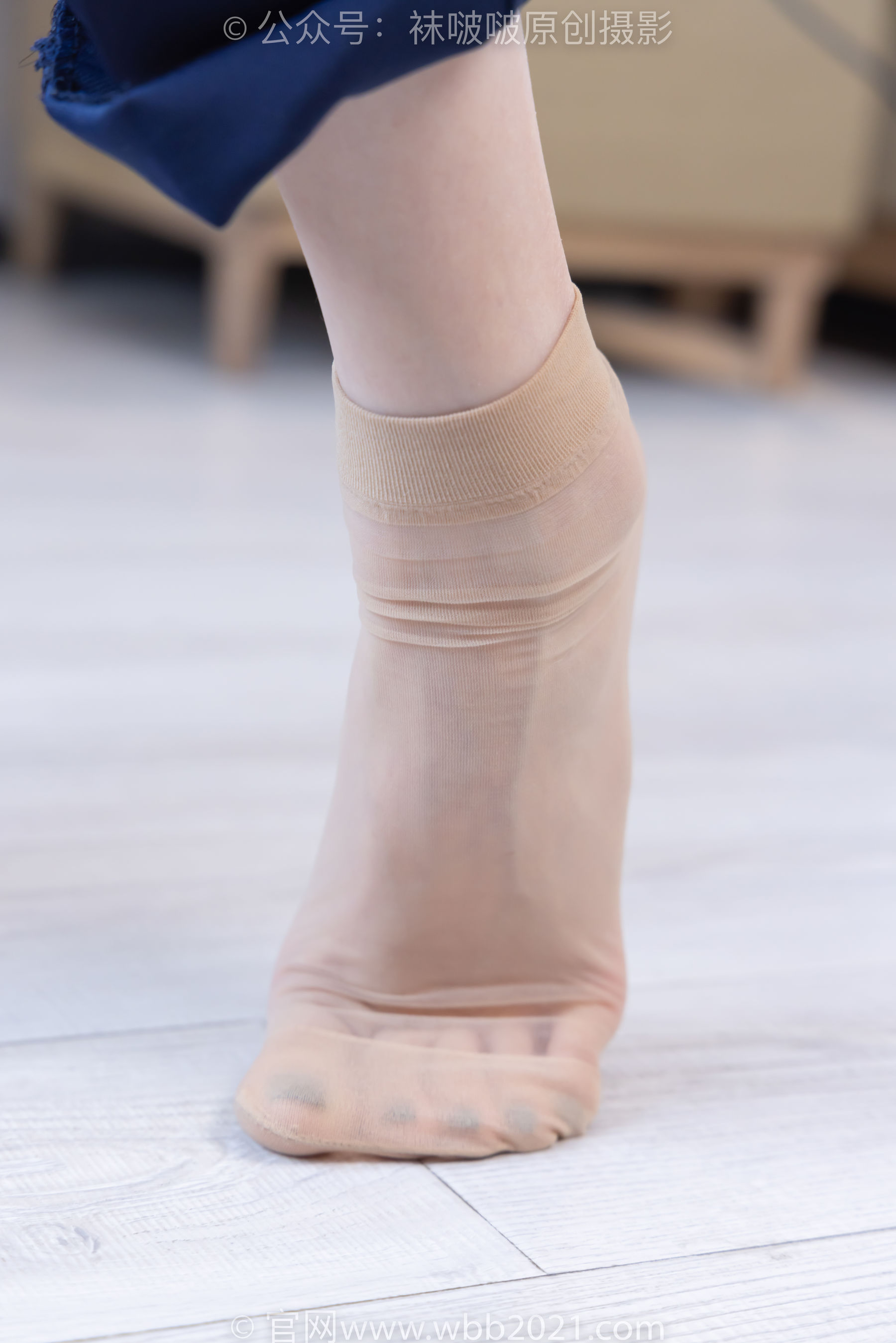 BoBoSocks袜啵啵 No.509 稚予 - 高跟鞋、短肉丝、黑色美甲、银行制服、半脱袜子/(150P)