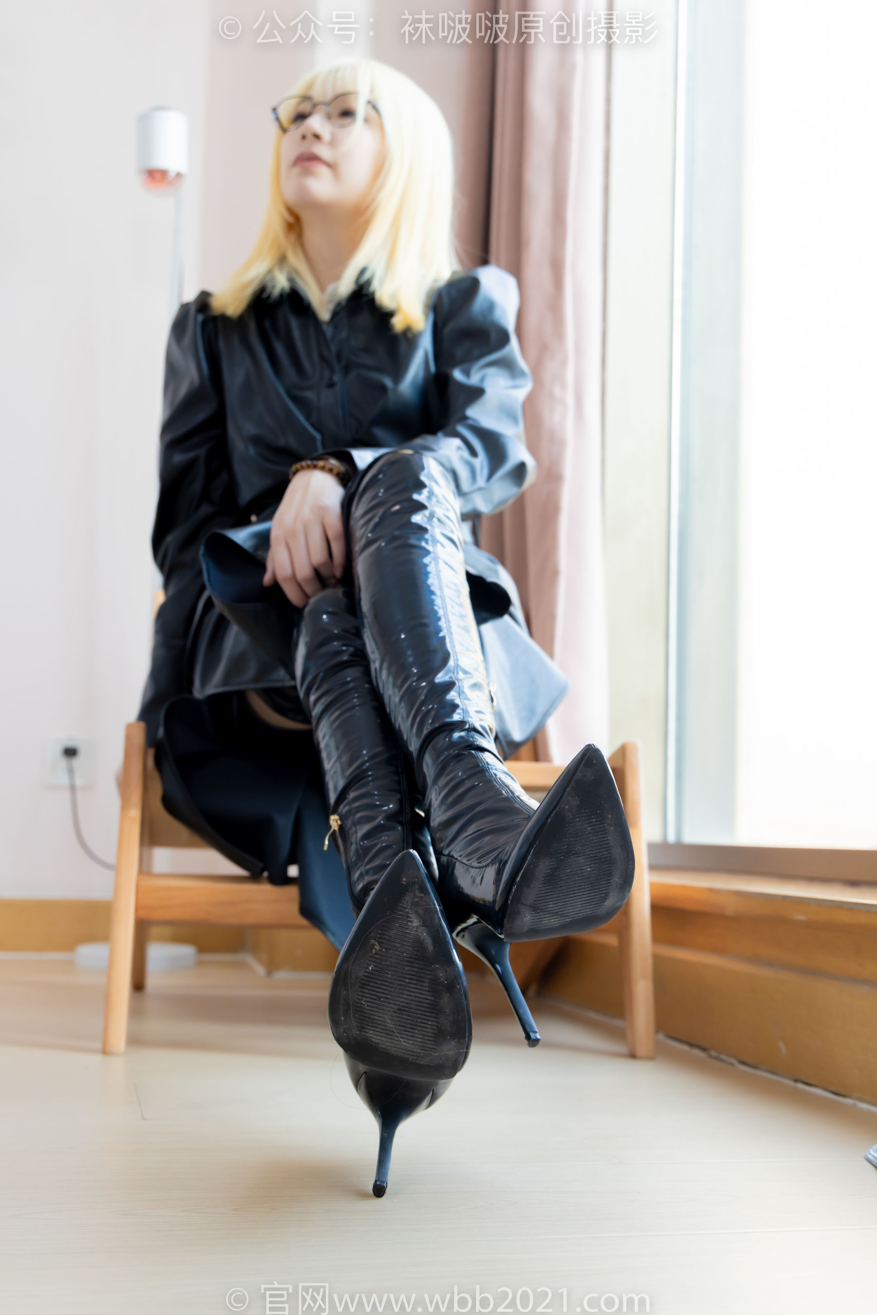 BoBoSocks袜啵啵 No.507 小甜豆 高跟长靴、薄黑丝、皮衣外套、ol风/(140P)