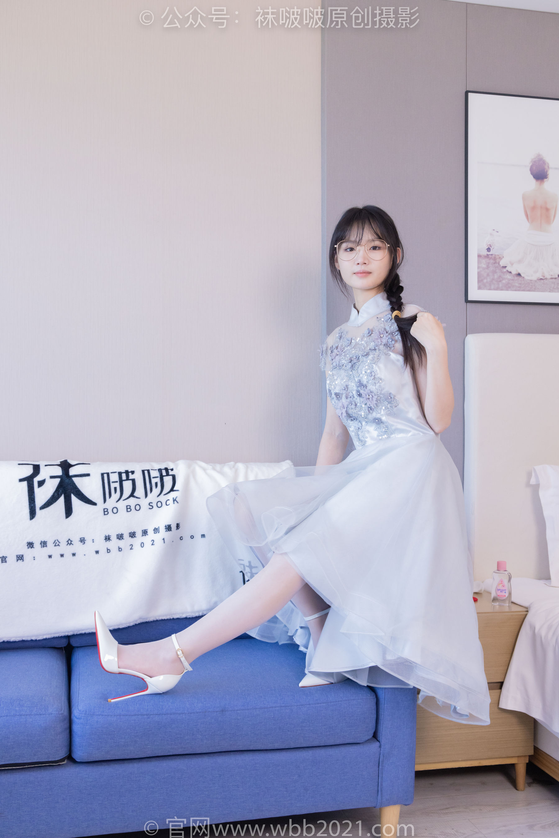 BoBoSocks袜啵啵 No.512 甜甜圈 - 高跟鞋、油亮薄白丝、袜踩奶油蛋糕剧情/(143P)