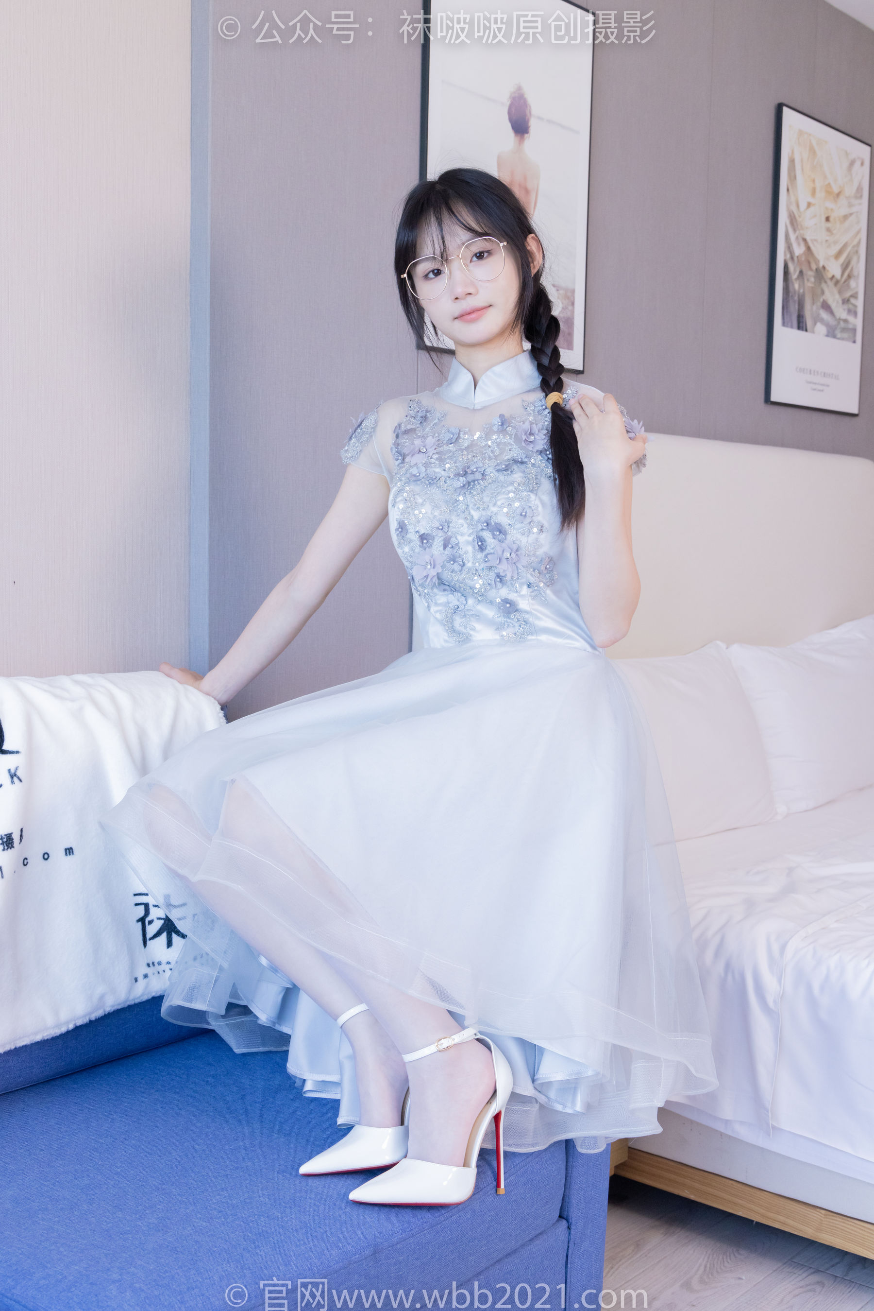 BoBoSocks袜啵啵 No.512 甜甜圈 - 高跟鞋、油亮薄白丝、袜踩奶油蛋糕剧情/(143P)