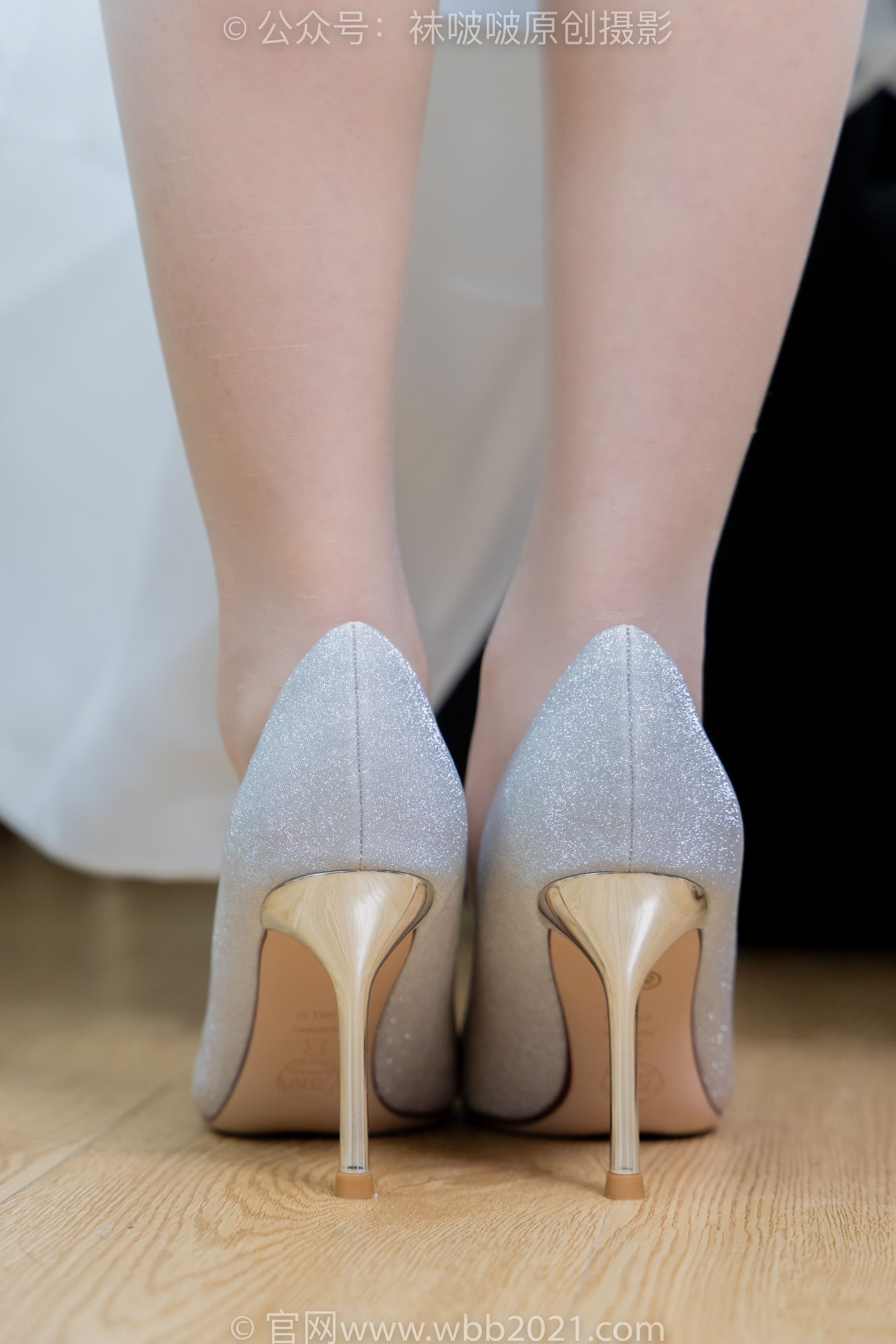 BoBoSocks袜啵啵 No.510 小甜豆&甜甜圈 - 两双高跟鞋、薄肉丝、薄白丝、婚纱主题、互相帮对方腿脚涂抹/(172P)