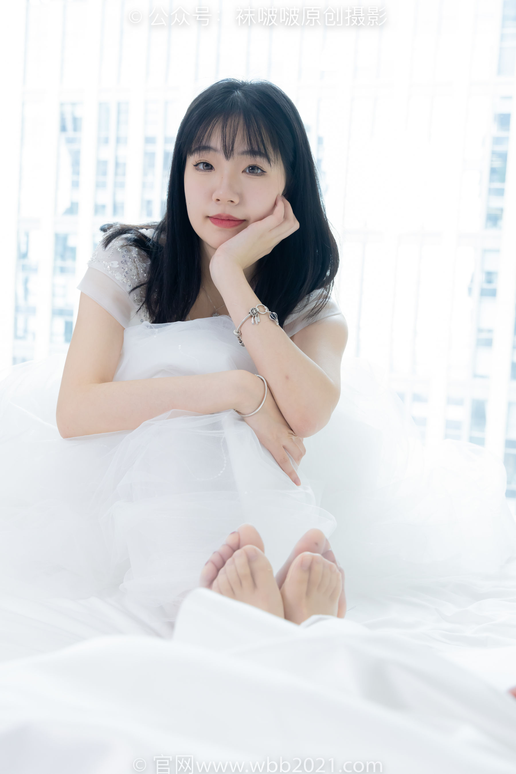 BoBoSocks袜啵啵 No.510 小甜豆&甜甜圈 - 两双高跟鞋、薄肉丝、薄白丝、婚纱主题、互相帮对方腿脚涂抹/(172P)