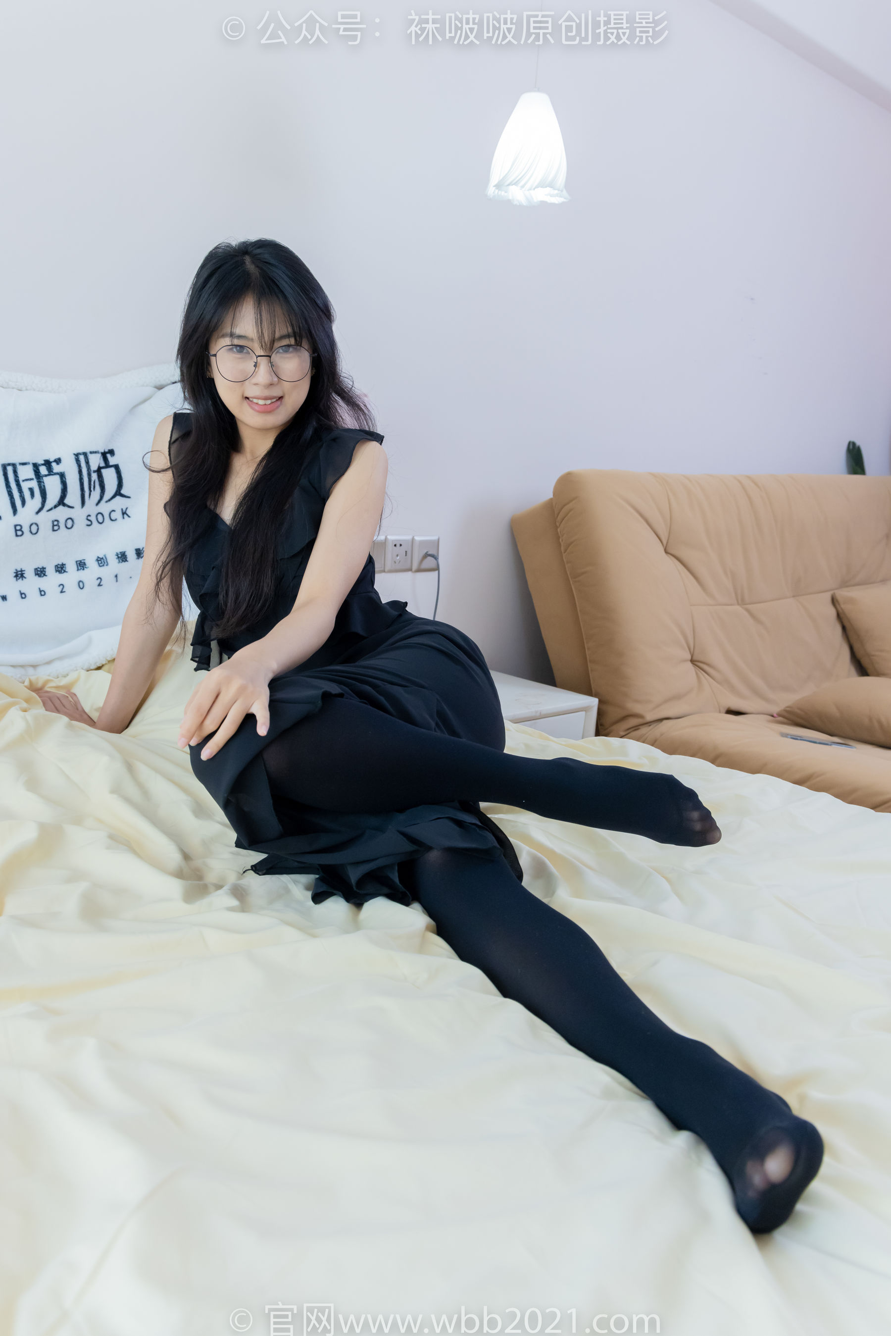 BoBoSocks袜啵啵 No.511 奶油 - 平底鞋、厚黑丝、做瑜伽动作时老头乐挠脚剧情/(140P)