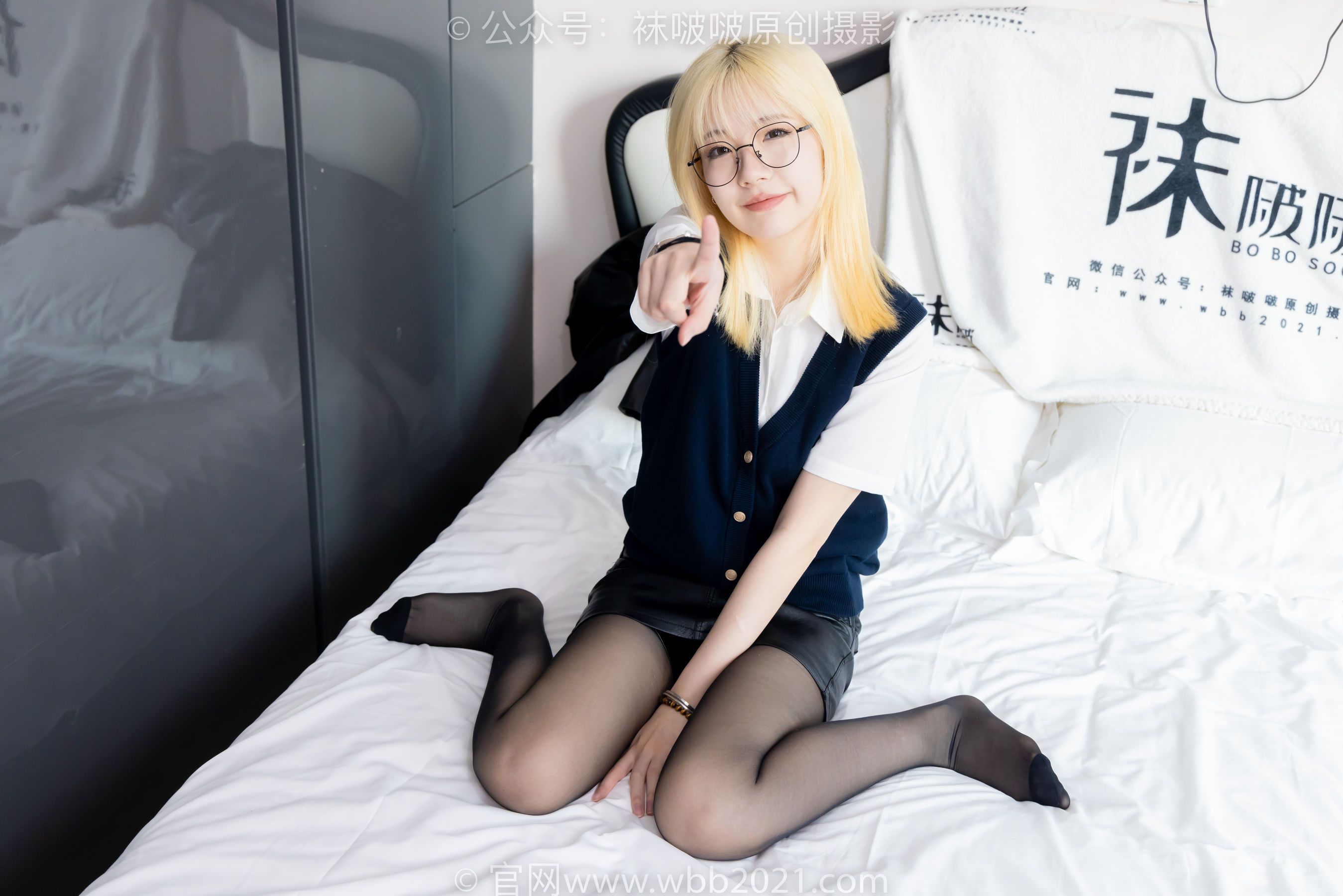 BoBoSocks袜啵啵 No.507 小甜豆 高跟长靴、薄黑丝、皮衣外套、ol风/(140P)