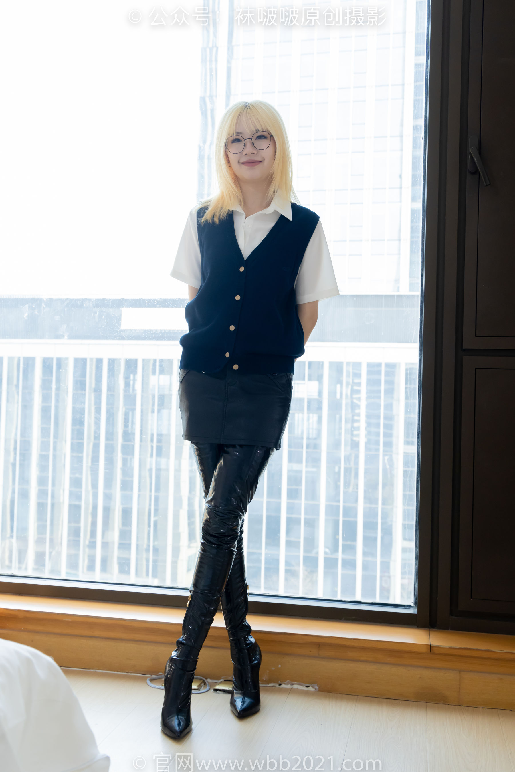 BoBoSocks袜啵啵 No.507 小甜豆 高跟长靴、薄黑丝、皮衣外套、ol风/(140P)