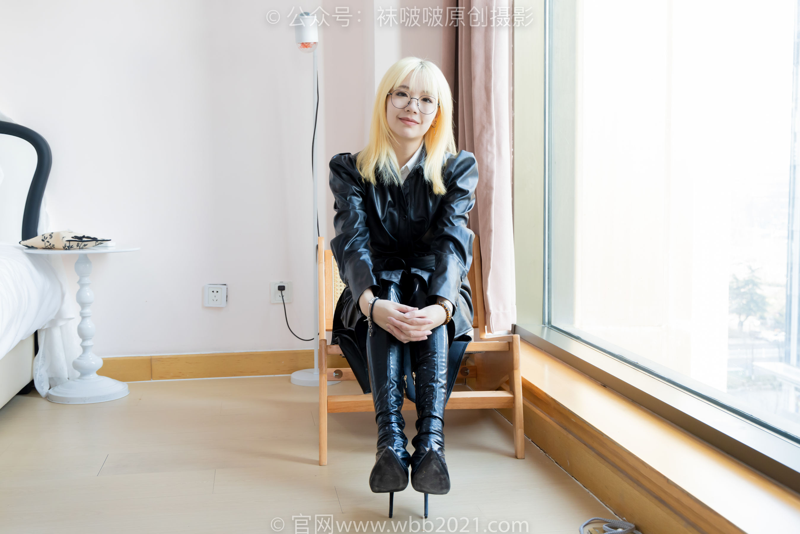 BoBoSocks袜啵啵 No.507 小甜豆 高跟长靴、薄黑丝、皮衣外套、ol风/(140P)