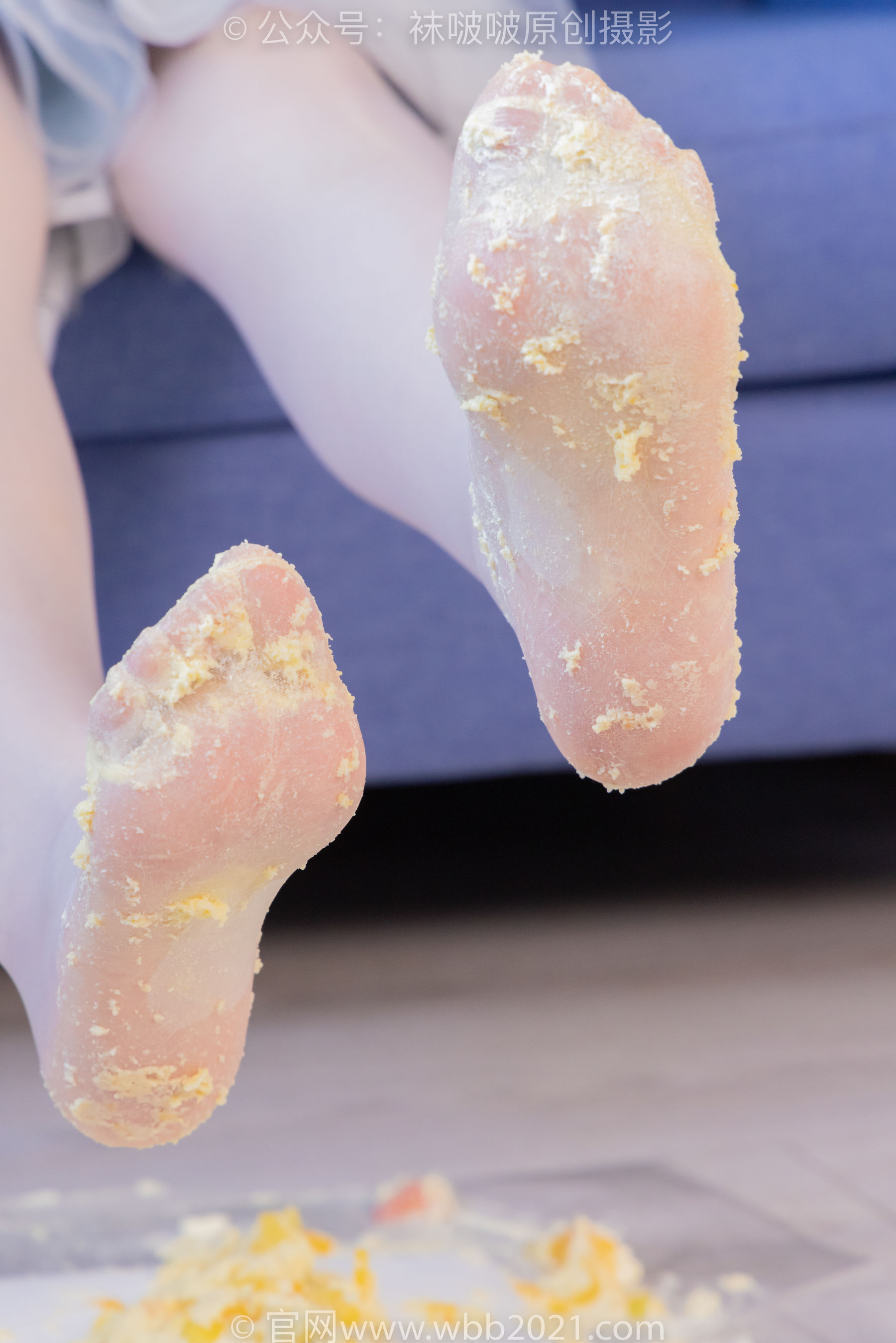 BoBoSocks袜啵啵 No.512 甜甜圈 - 高跟鞋、油亮薄白丝、袜踩奶油蛋糕剧情/(143P)