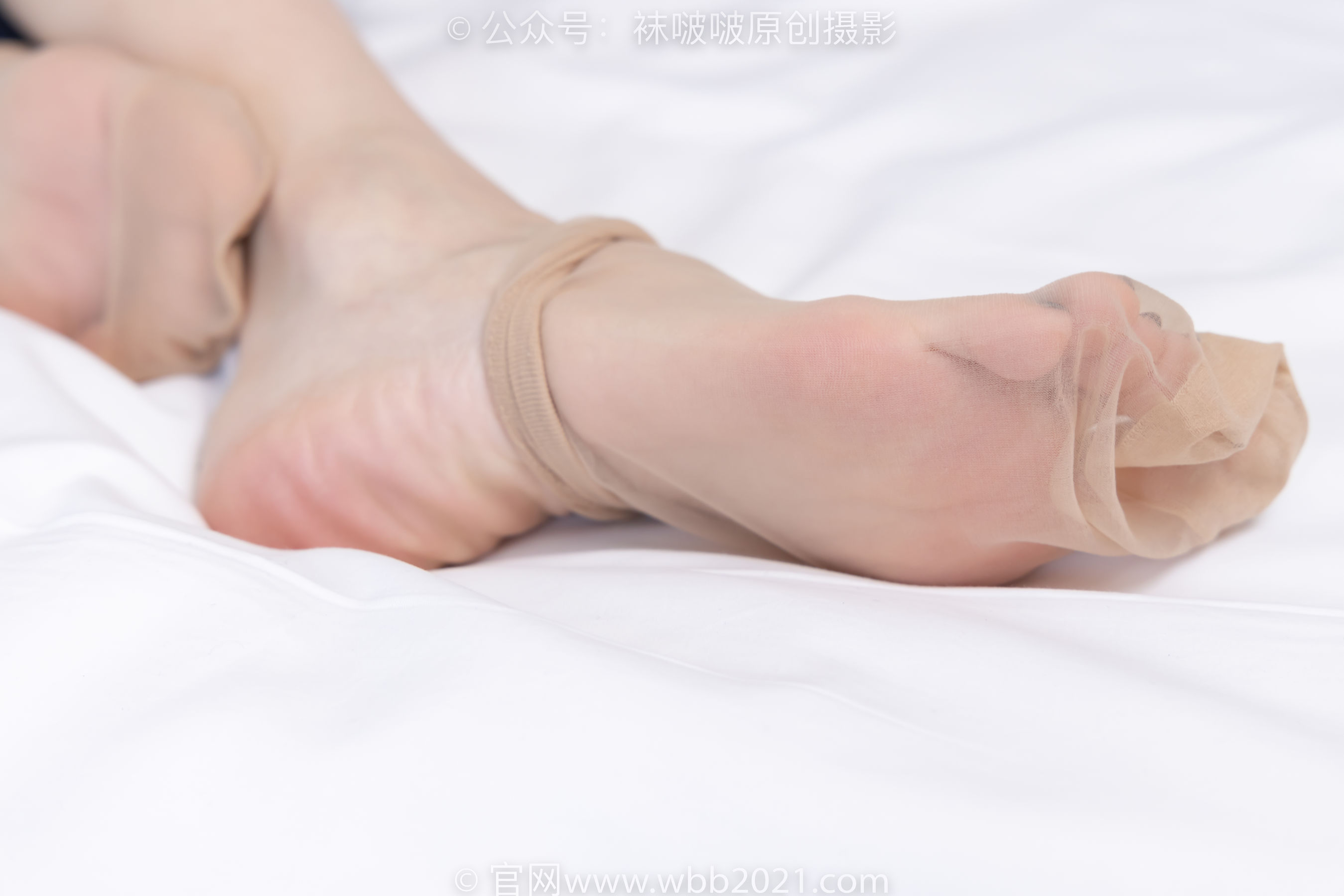 BoBoSocks袜啵啵 No.509 稚予 - 高跟鞋、短肉丝、黑色美甲、银行制服、半脱袜子/(150P)