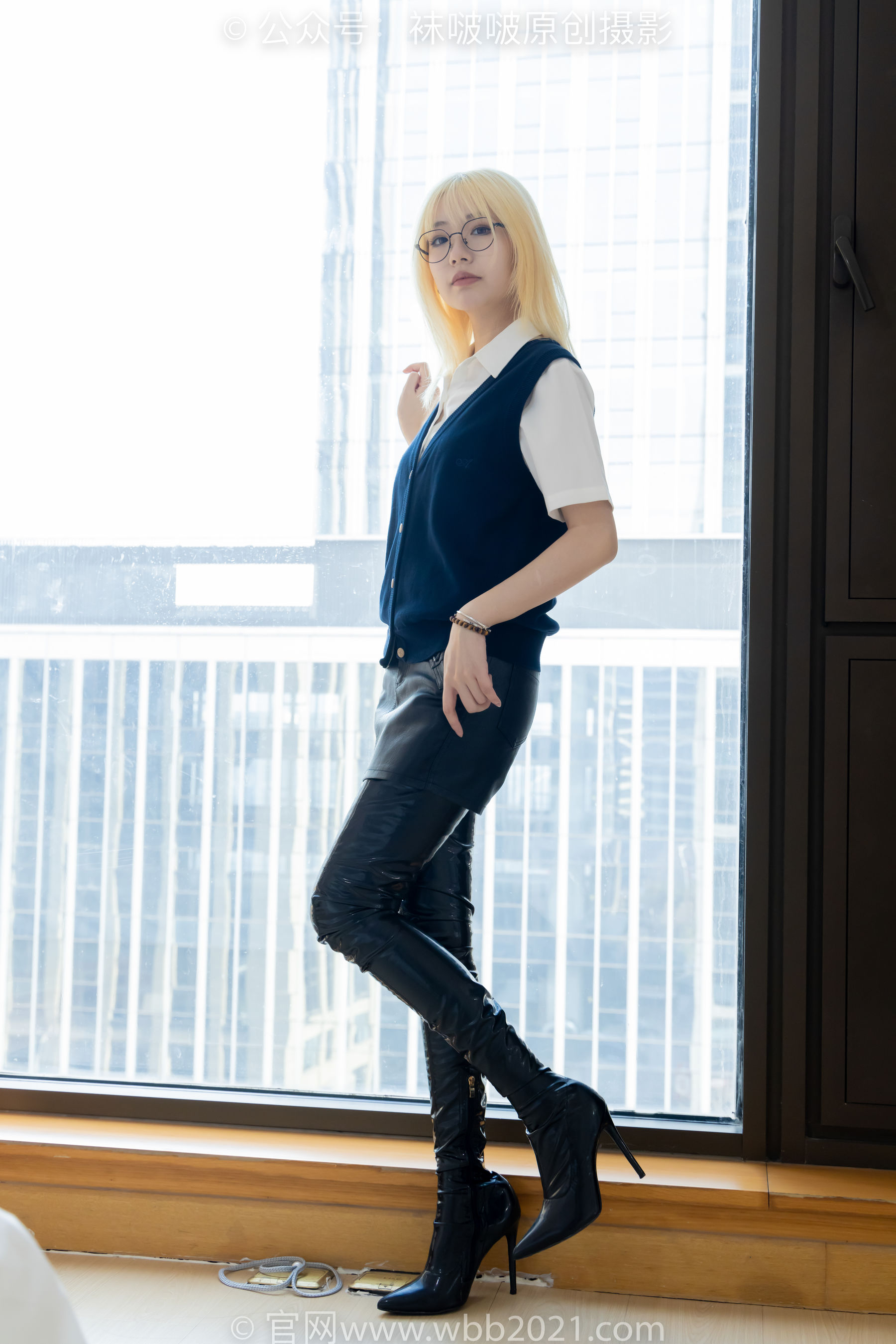 BoBoSocks袜啵啵 No.507 小甜豆 高跟长靴、薄黑丝、皮衣外套、ol风/(140P)