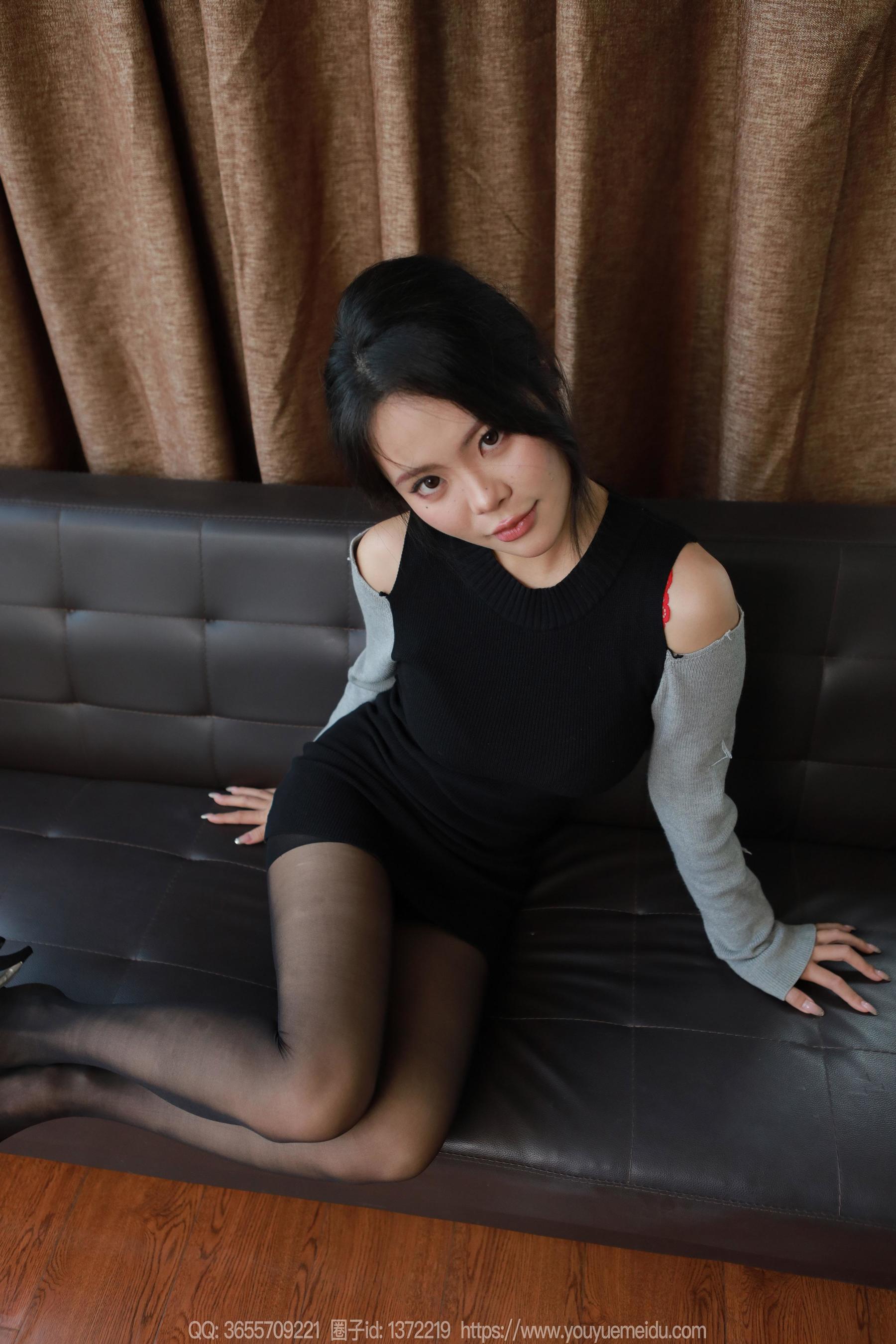 IESS异思趣向 - 模特： 兔兔 《可爱脚丫》/(80P)