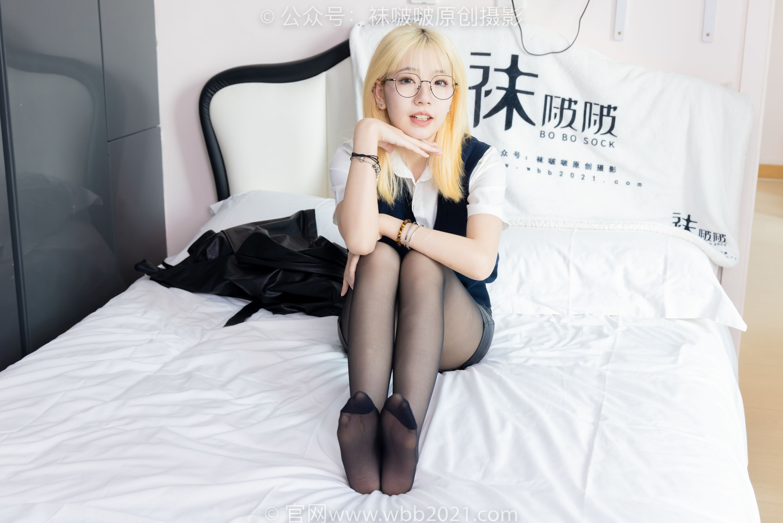 BoBoSocks袜啵啵 No.507 小甜豆 高跟长靴、薄黑丝、皮衣外套、ol风/(140P)