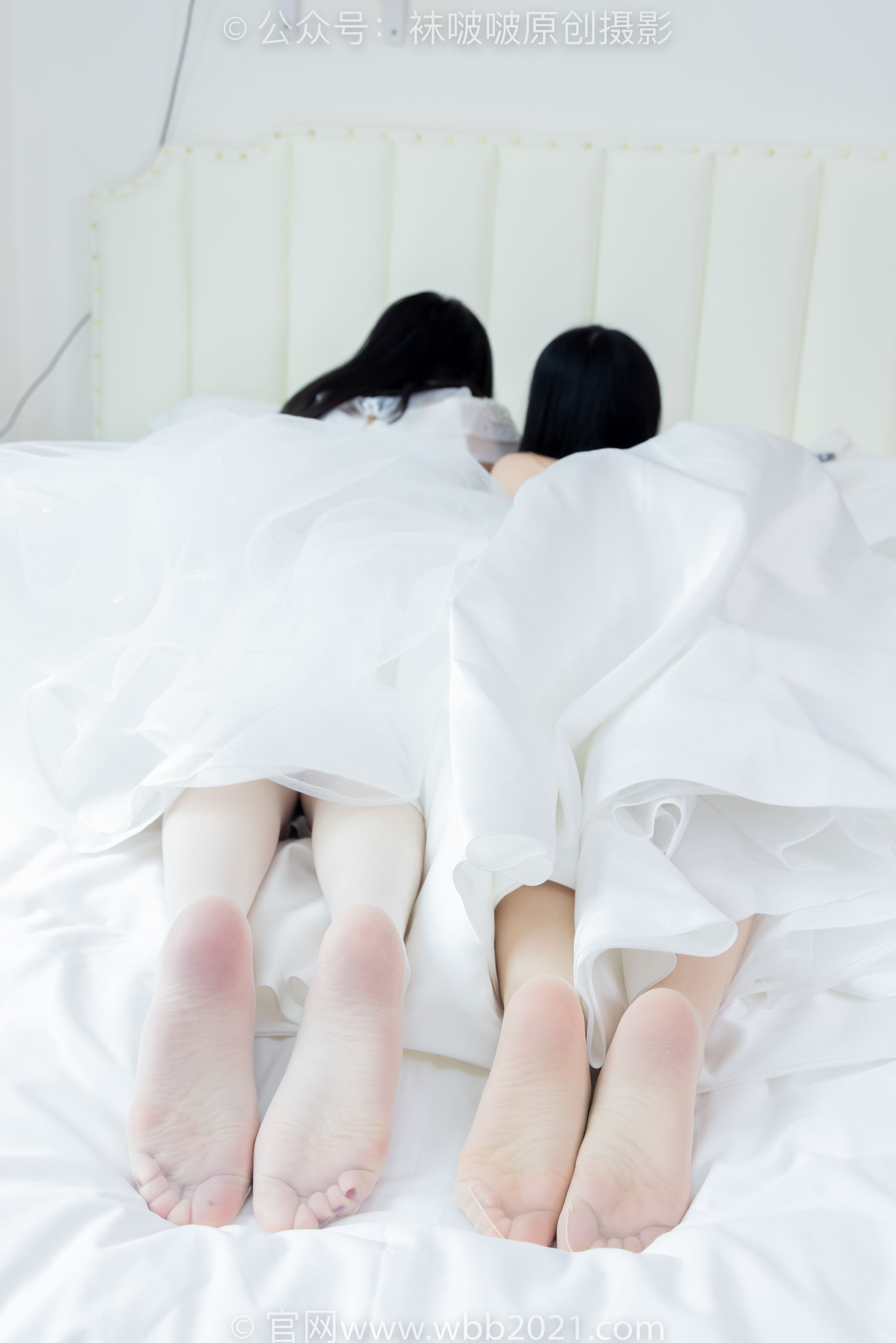BoBoSocks袜啵啵 No.510 小甜豆&甜甜圈 - 两双高跟鞋、薄肉丝、薄白丝、婚纱主题、互相帮对方腿脚涂抹/(172P)