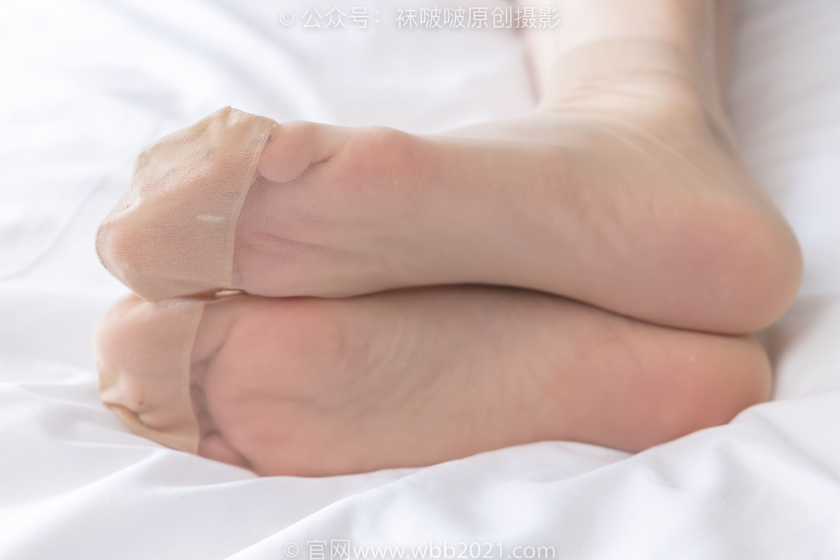 BoBoSocks袜啵啵 No.509 稚予 - 高跟鞋、短肉丝、黑色美甲、银行制服、半脱袜子/(150P)