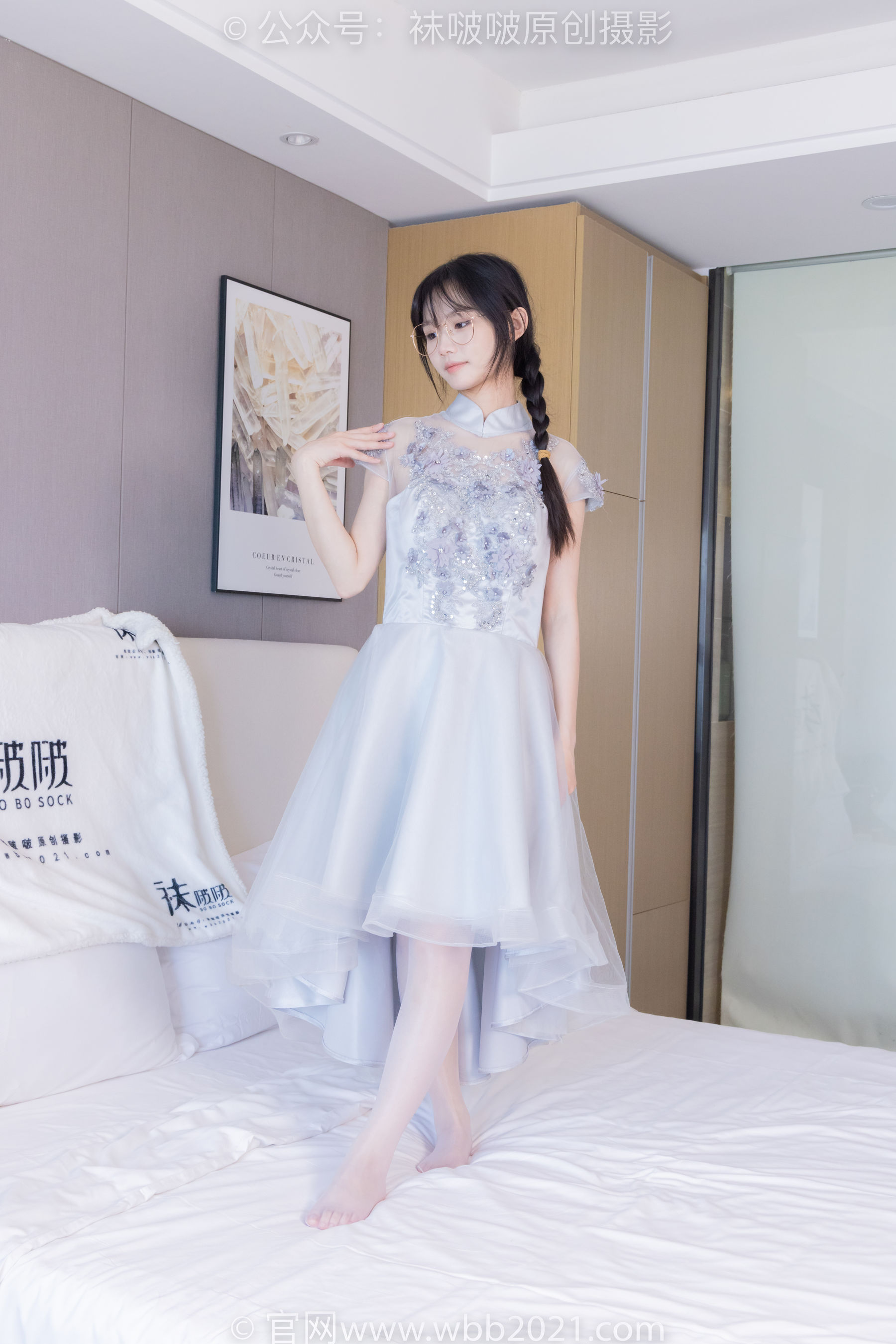 BoBoSocks袜啵啵 No.512 甜甜圈 - 高跟鞋、油亮薄白丝、袜踩奶油蛋糕剧情/(143P)