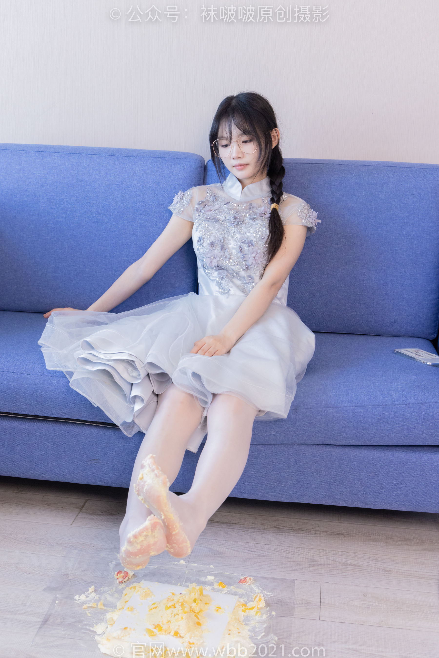 BoBoSocks袜啵啵 No.512 甜甜圈 - 高跟鞋、油亮薄白丝、袜踩奶油蛋糕剧情/(143P)