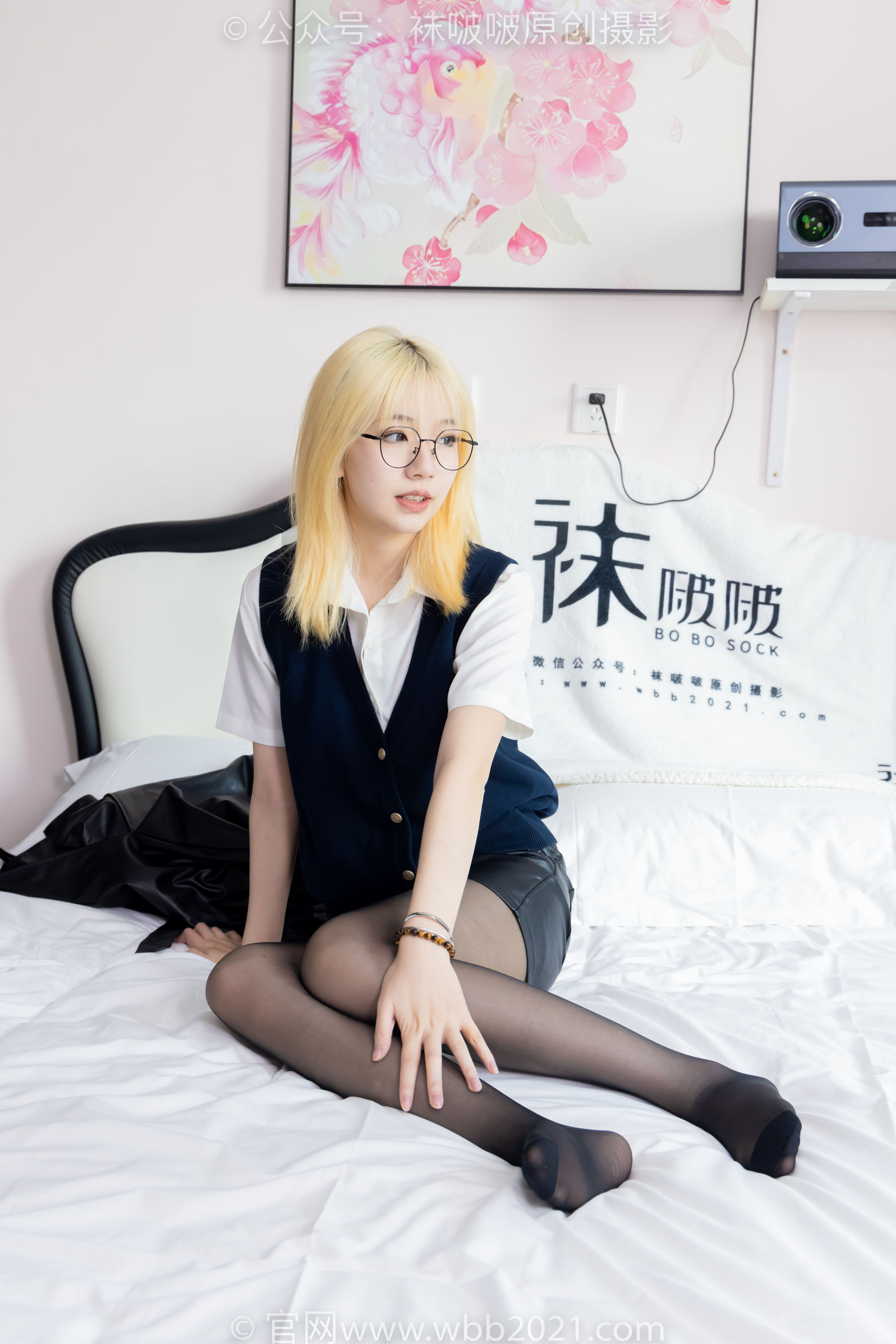 BoBoSocks袜啵啵 No.507 小甜豆 高跟长靴、薄黑丝、皮衣外套、ol风/(140P)