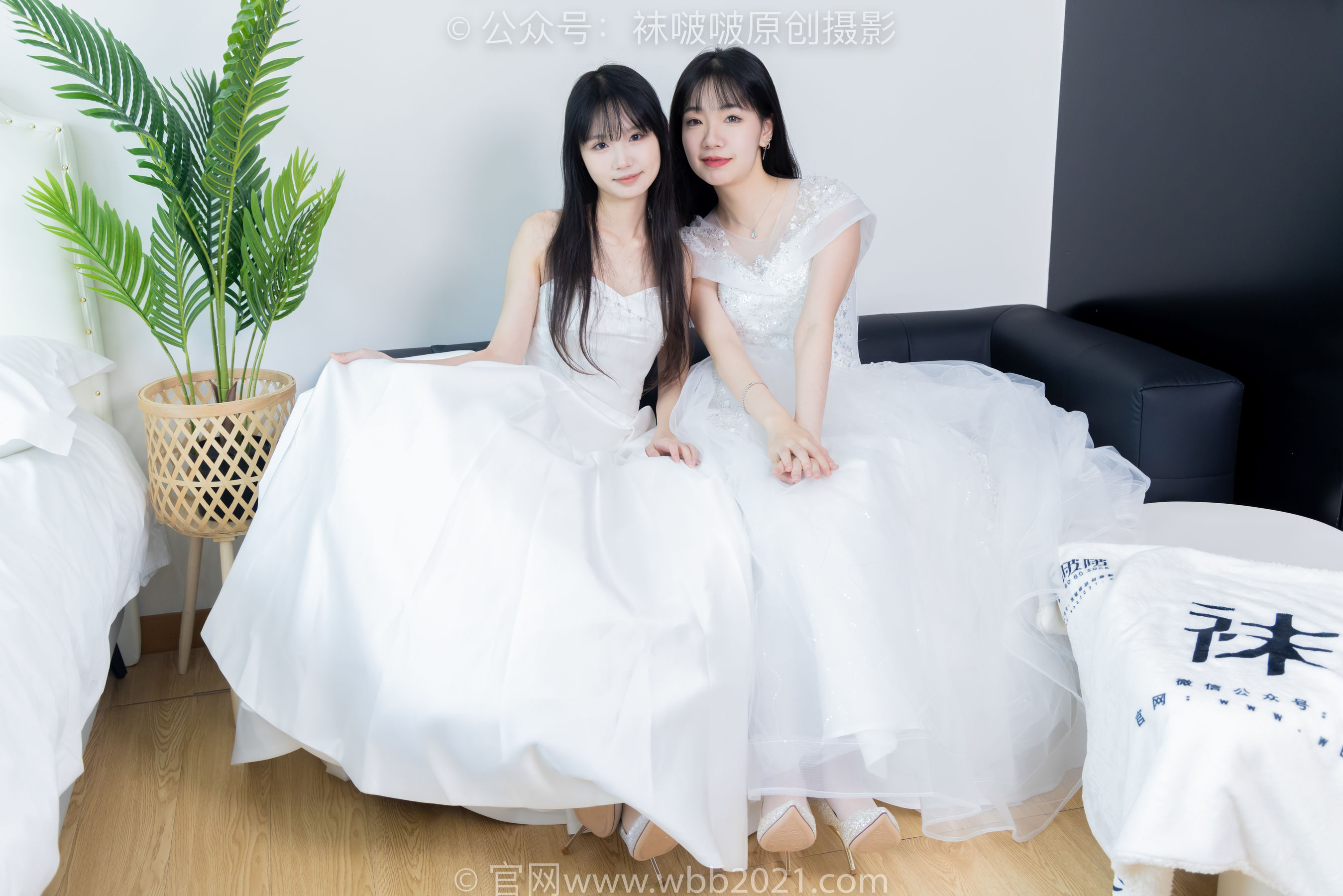 BoBoSocks袜啵啵 No.510 小甜豆&甜甜圈 - 两双高跟鞋、薄肉丝、薄白丝、婚纱主题、互相帮对方腿脚涂抹/(172P)