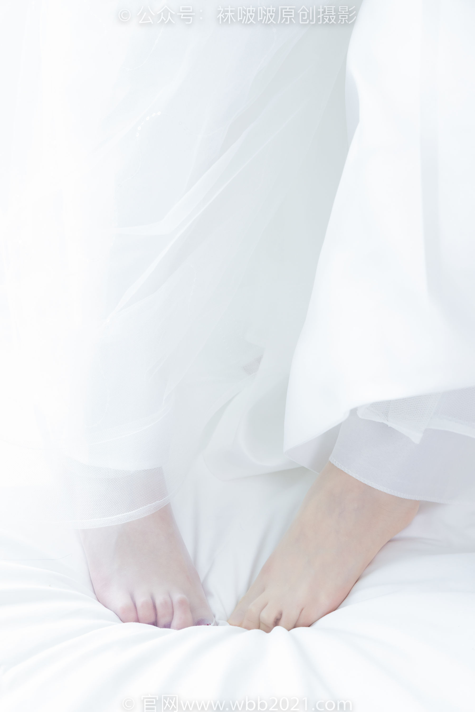 BoBoSocks袜啵啵 No.510 小甜豆&甜甜圈 - 两双高跟鞋、薄肉丝、薄白丝、婚纱主题、互相帮对方腿脚涂抹/(172P)