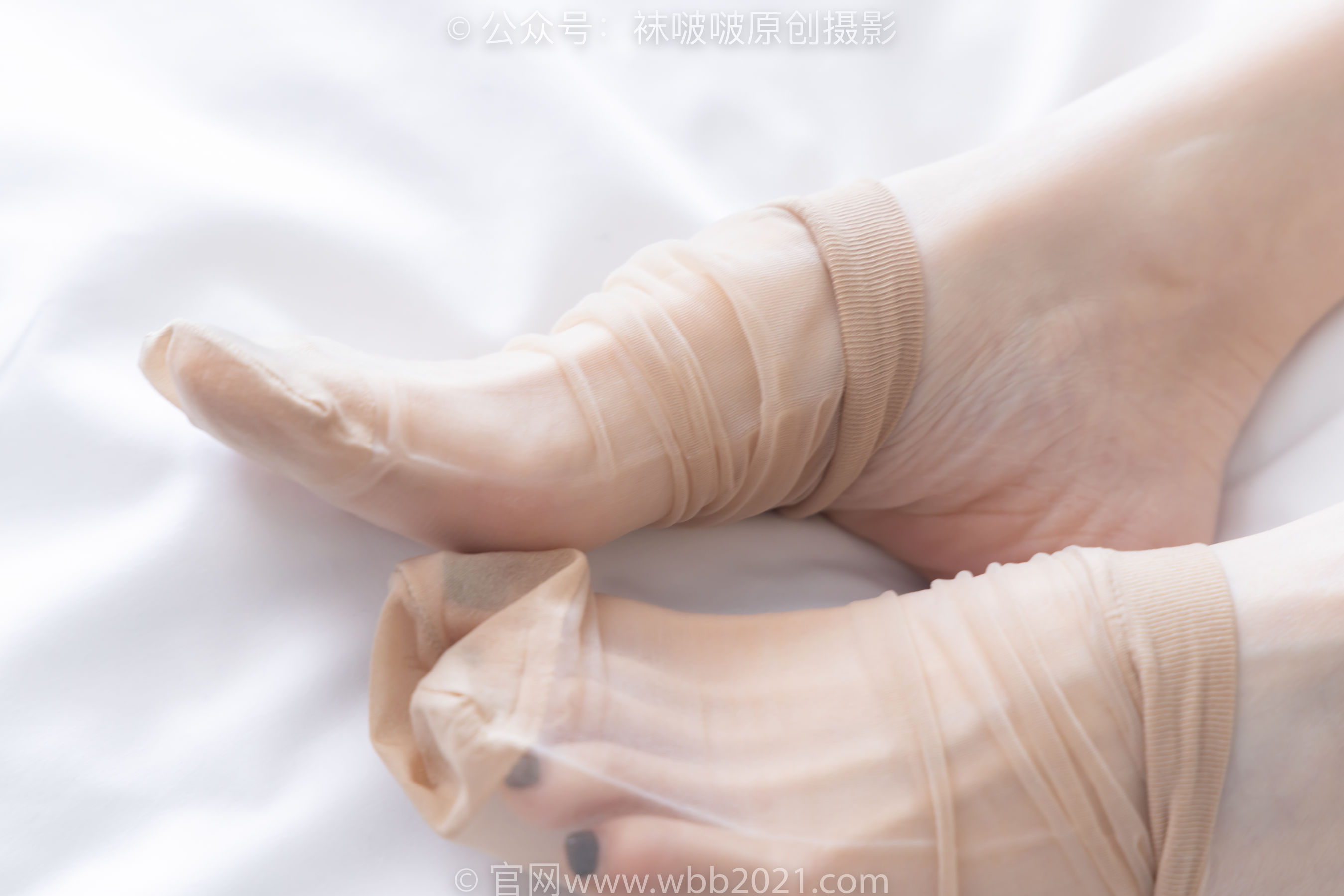 BoBoSocks袜啵啵 No.509 稚予 - 高跟鞋、短肉丝、黑色美甲、银行制服、半脱袜子/(150P)