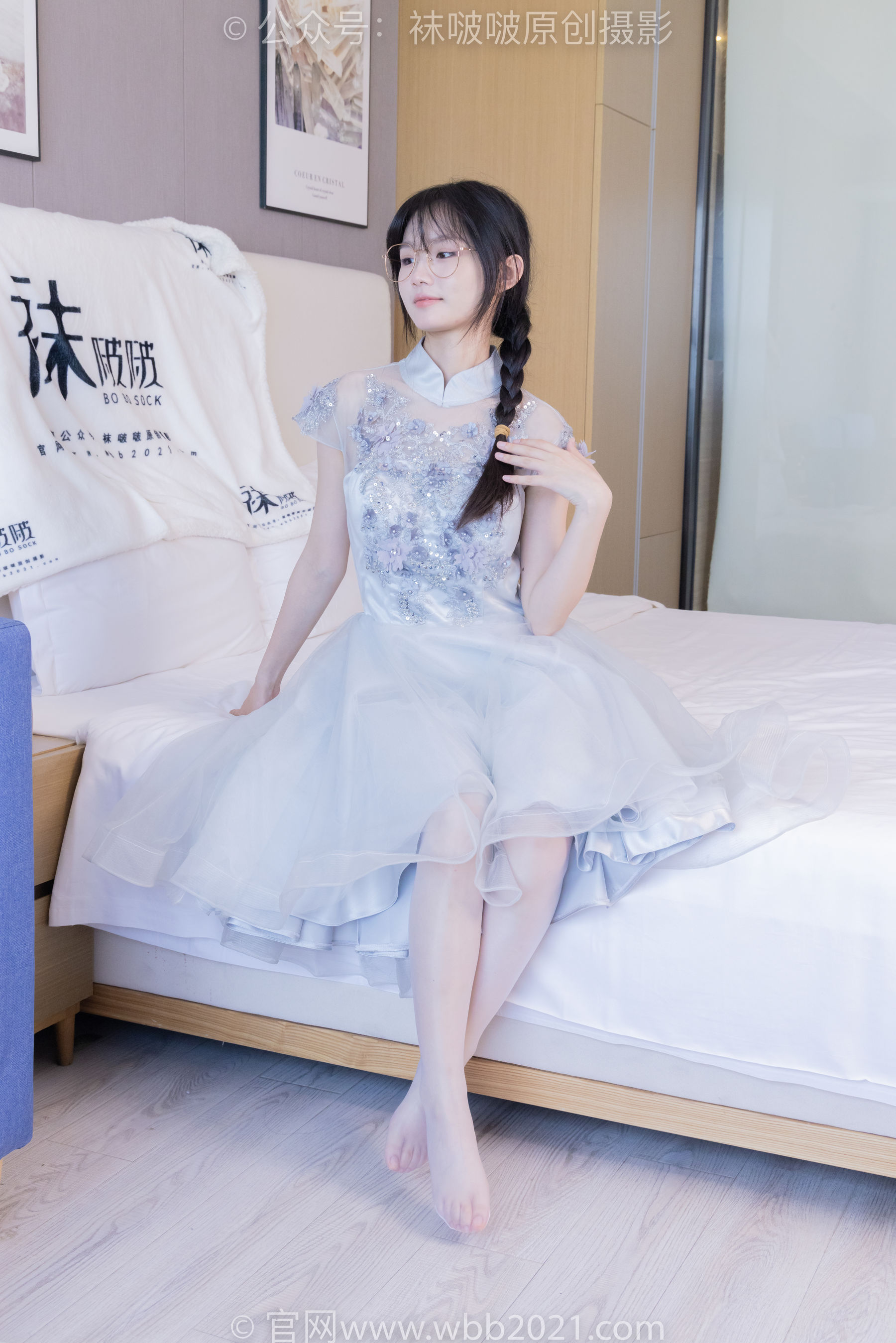 BoBoSocks袜啵啵 No.512 甜甜圈 - 高跟鞋、油亮薄白丝、袜踩奶油蛋糕剧情/(143P)