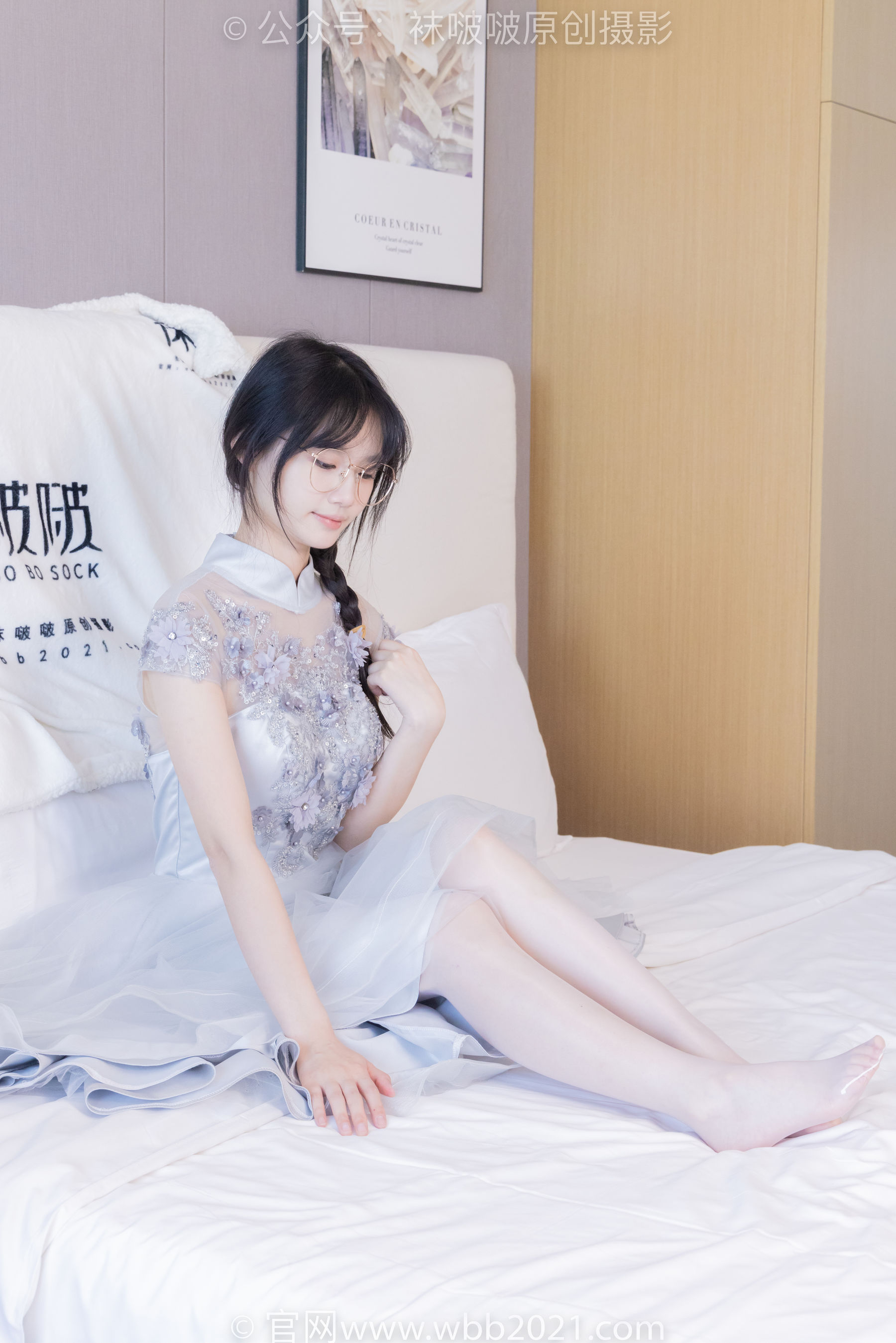 BoBoSocks袜啵啵 No.512 甜甜圈 - 高跟鞋、油亮薄白丝、袜踩奶油蛋糕剧情/(143P)